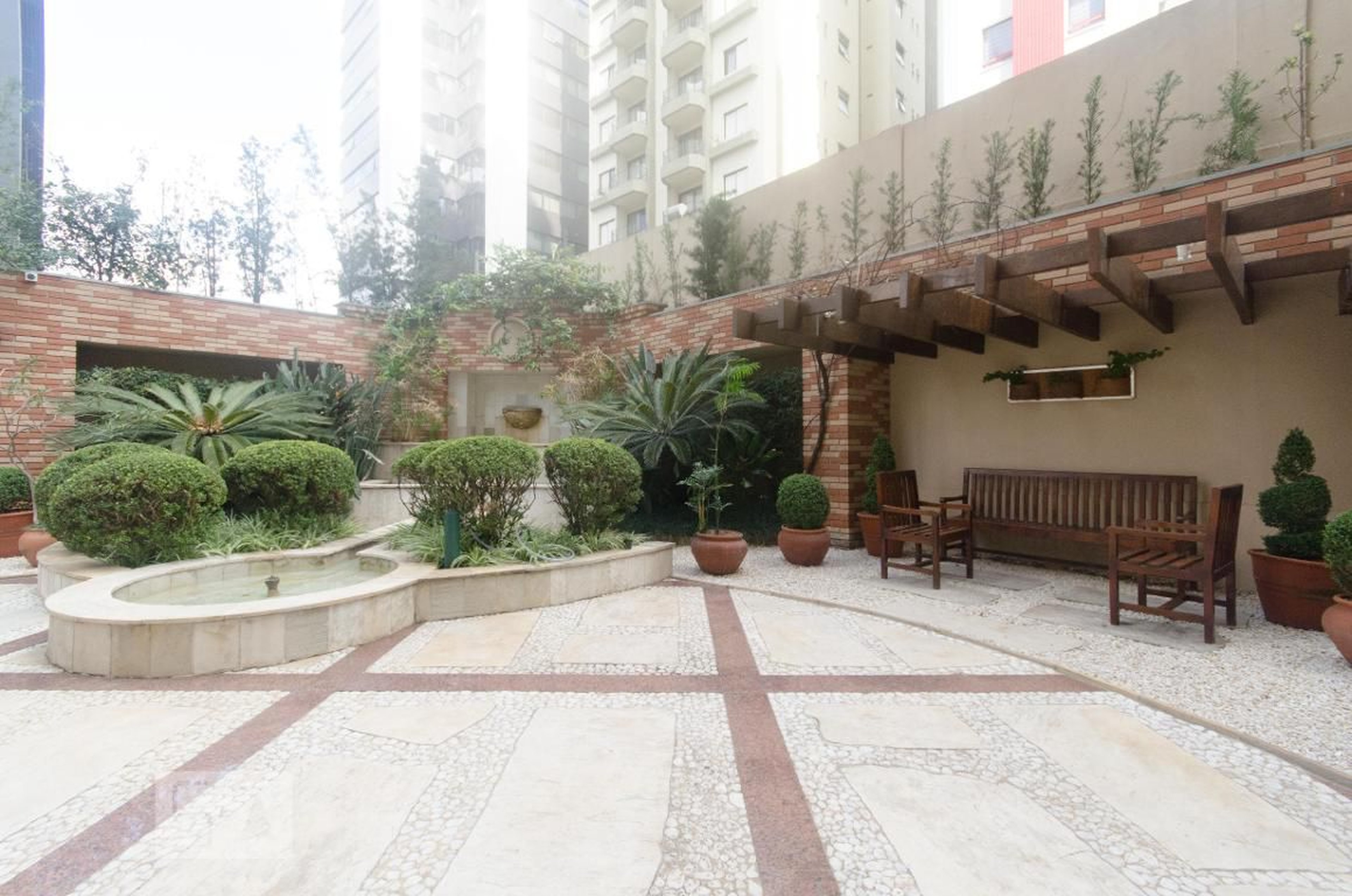 Area Externa - Unique Duplex House