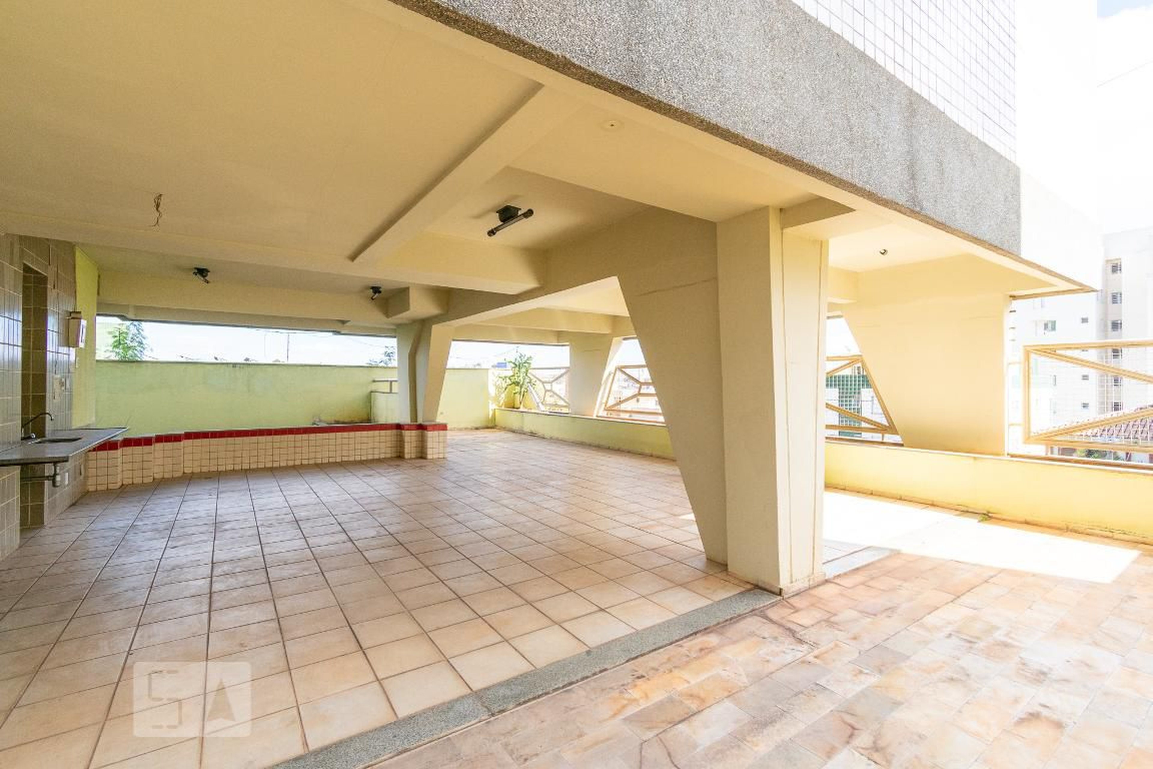 Salão de festas - D. Castanheira