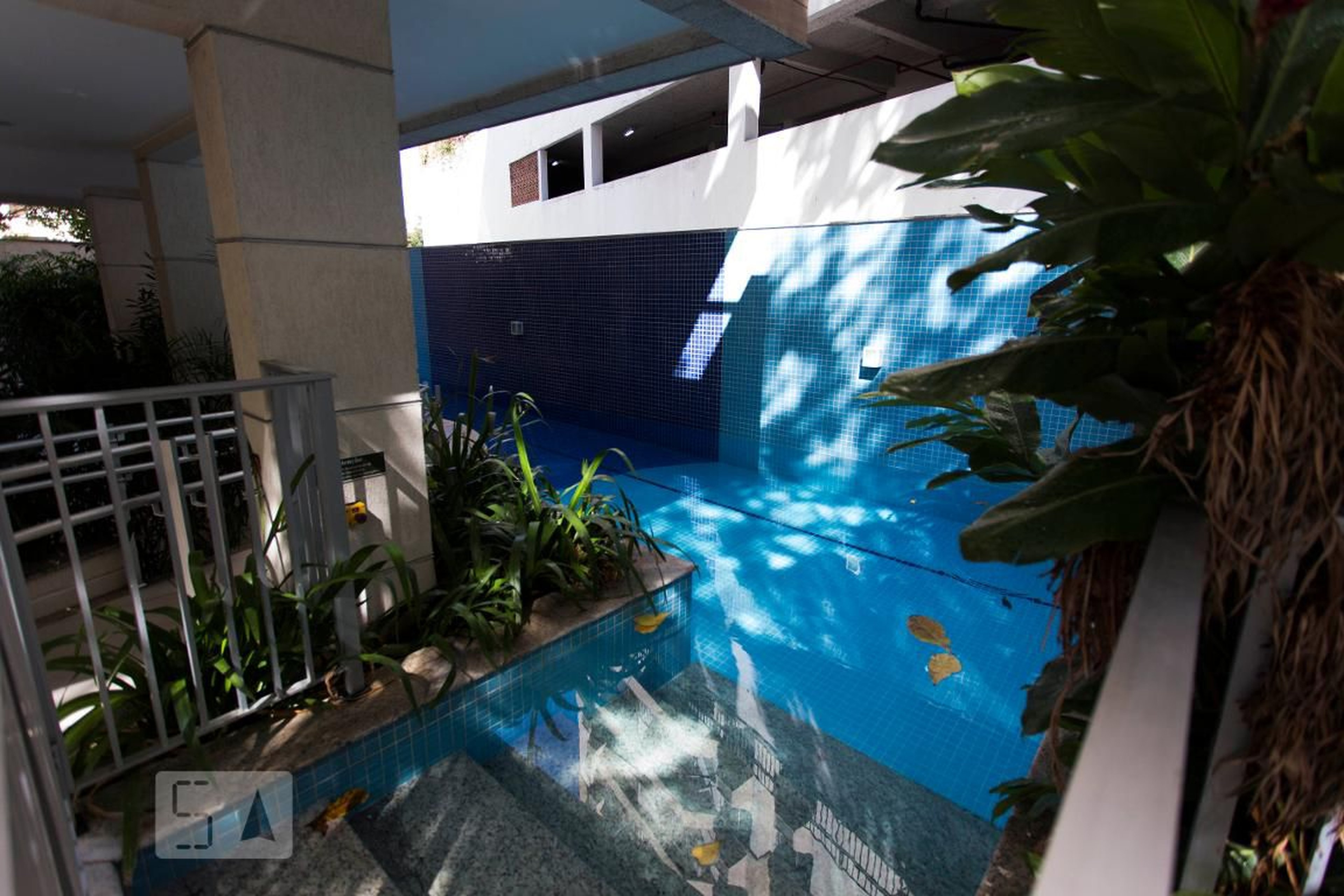 Piscina - Edifício Vivier Du Conde