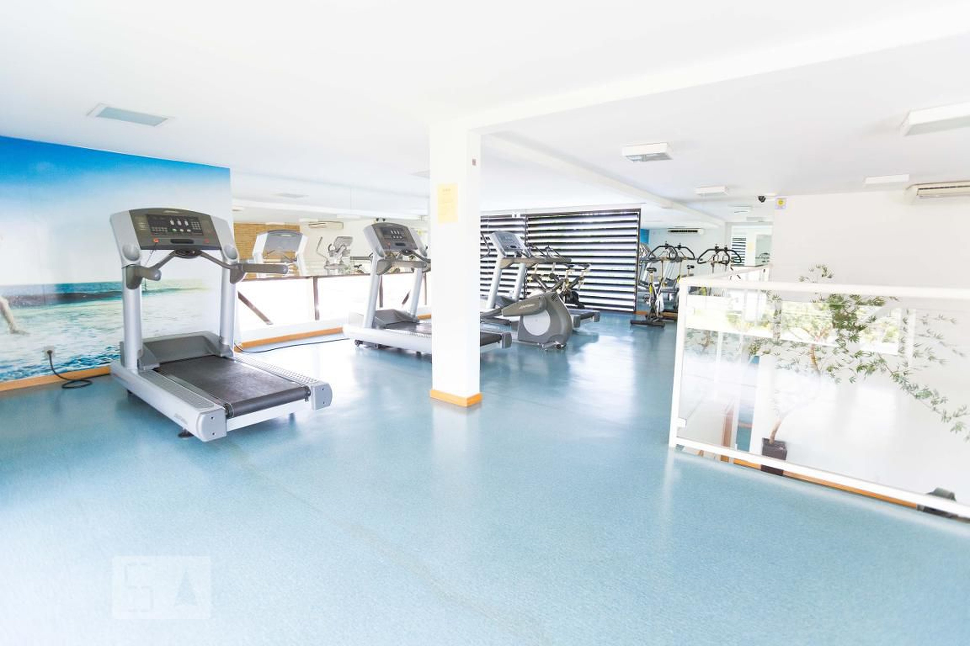 ACADEMIA - Upper Lago Norte