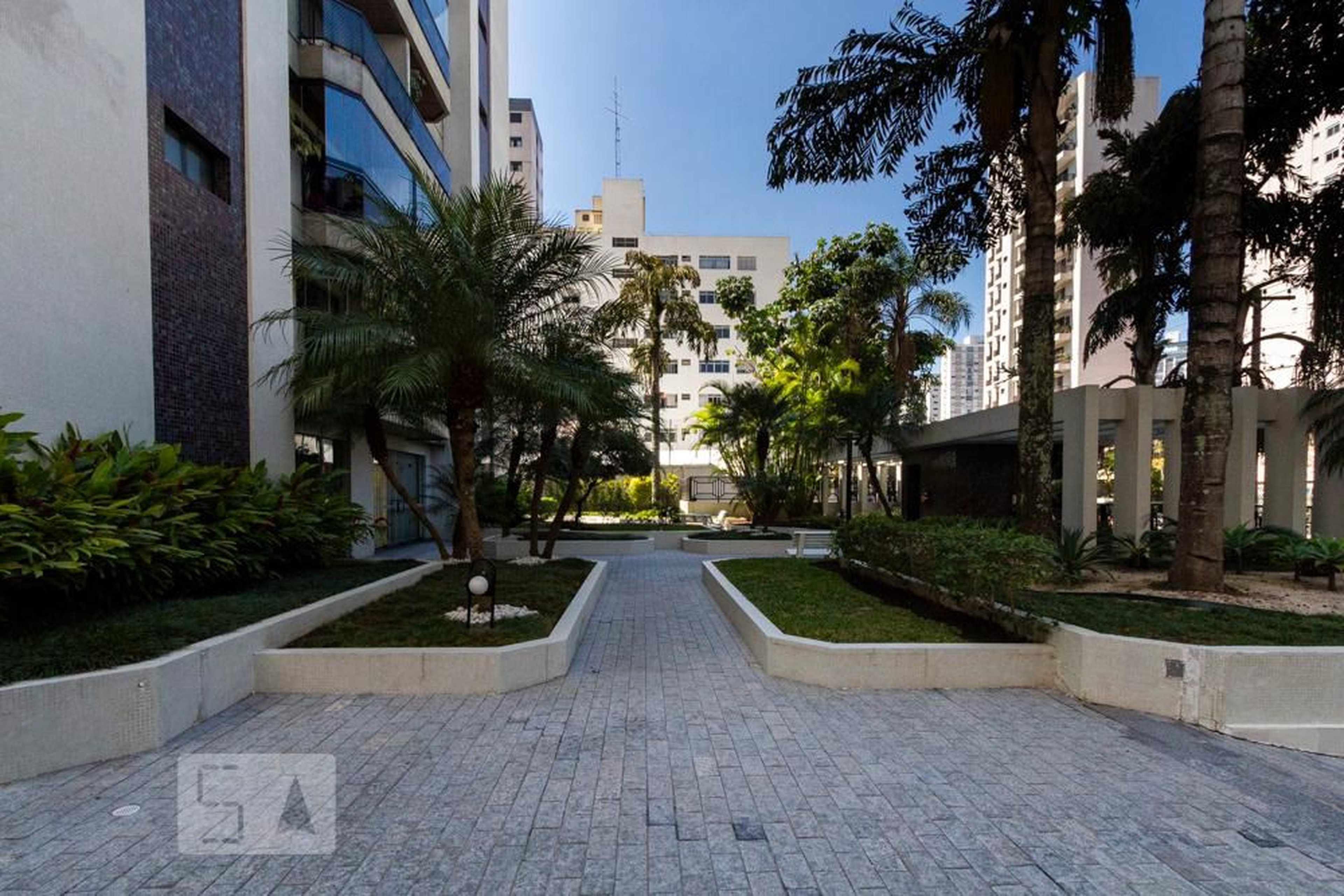 Área externa - Ed Beverly Boulevard