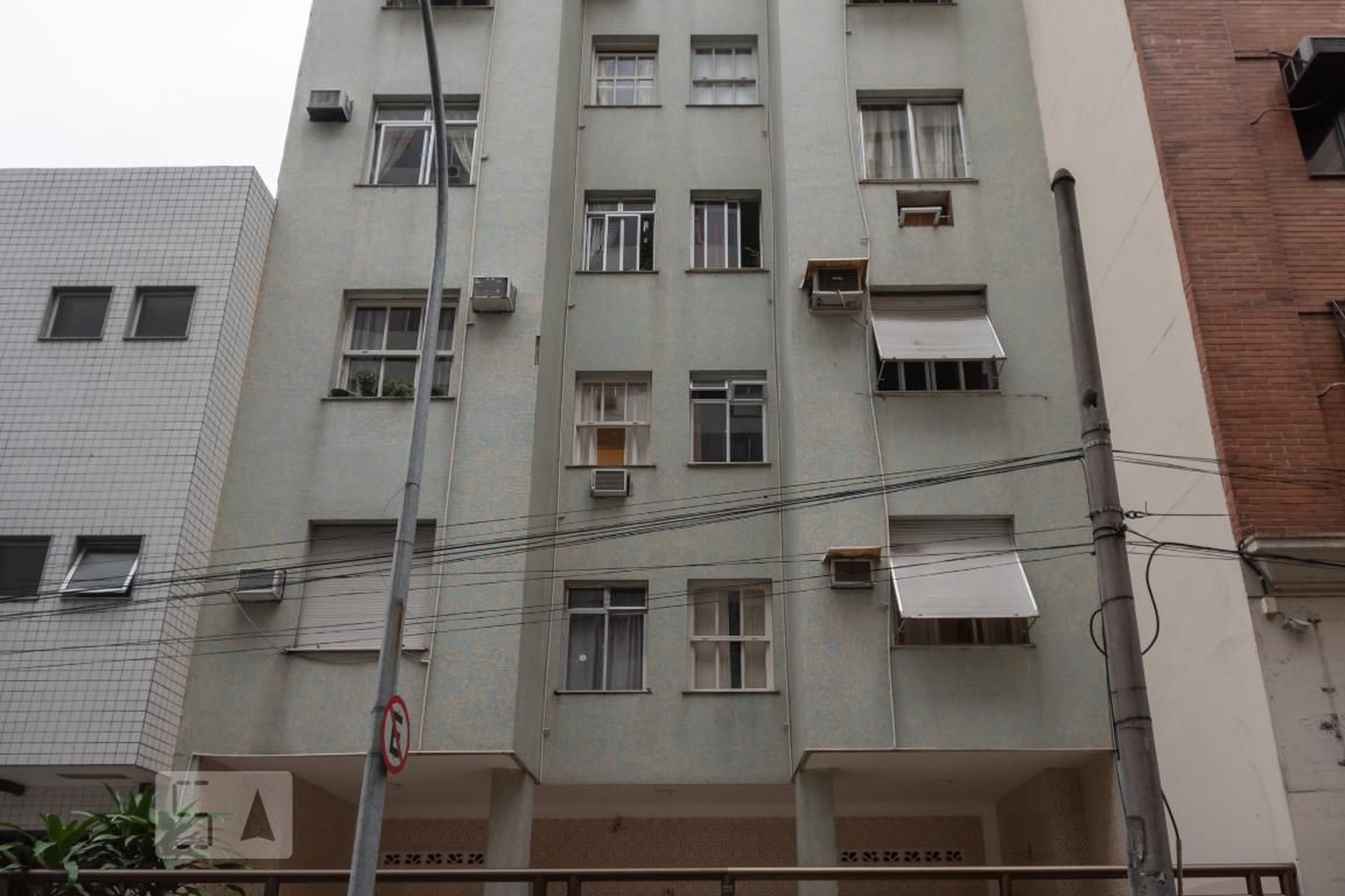 Fachada do prédio Condomínio Corrêa Dutra