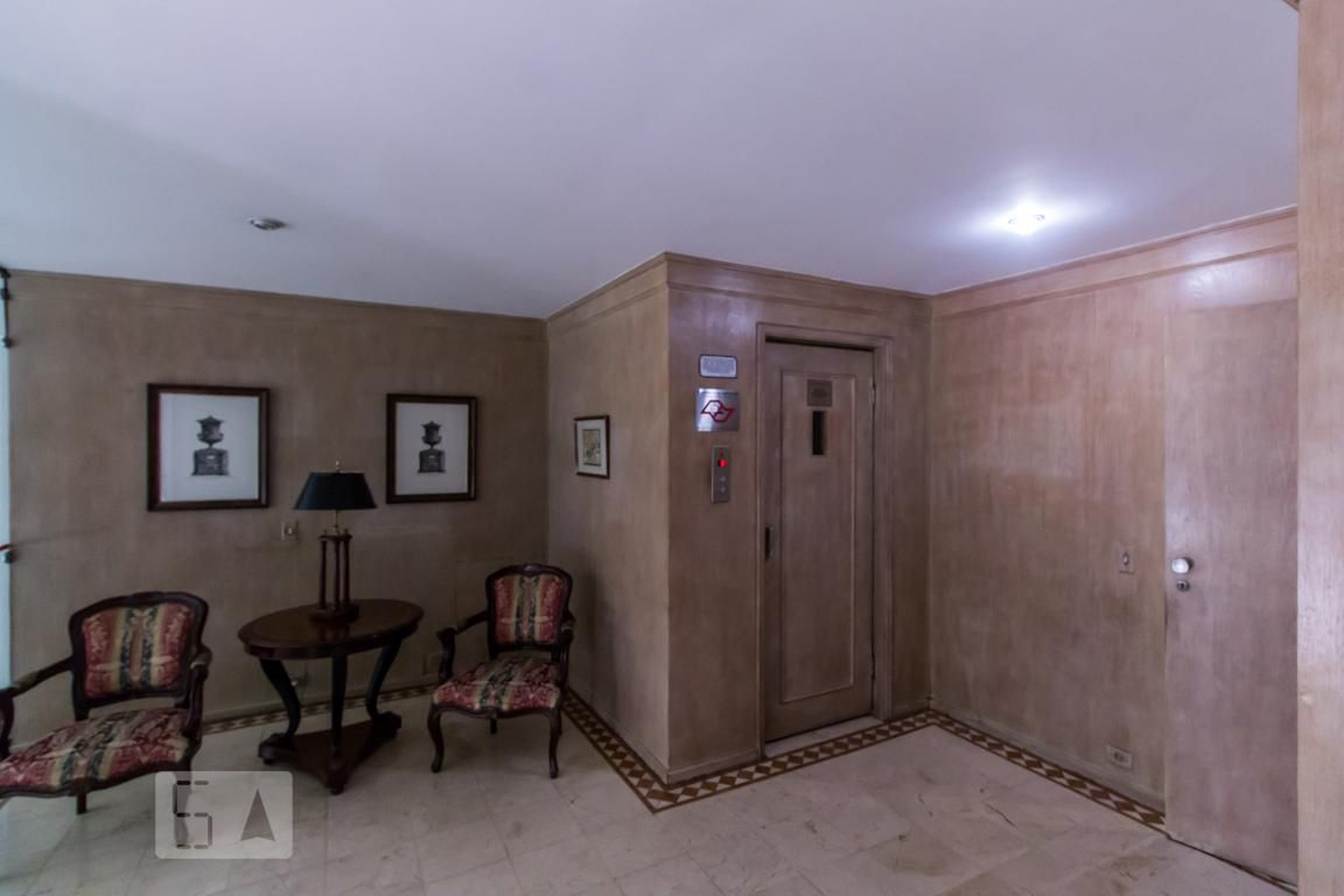 HALL - Edifício Gauguin