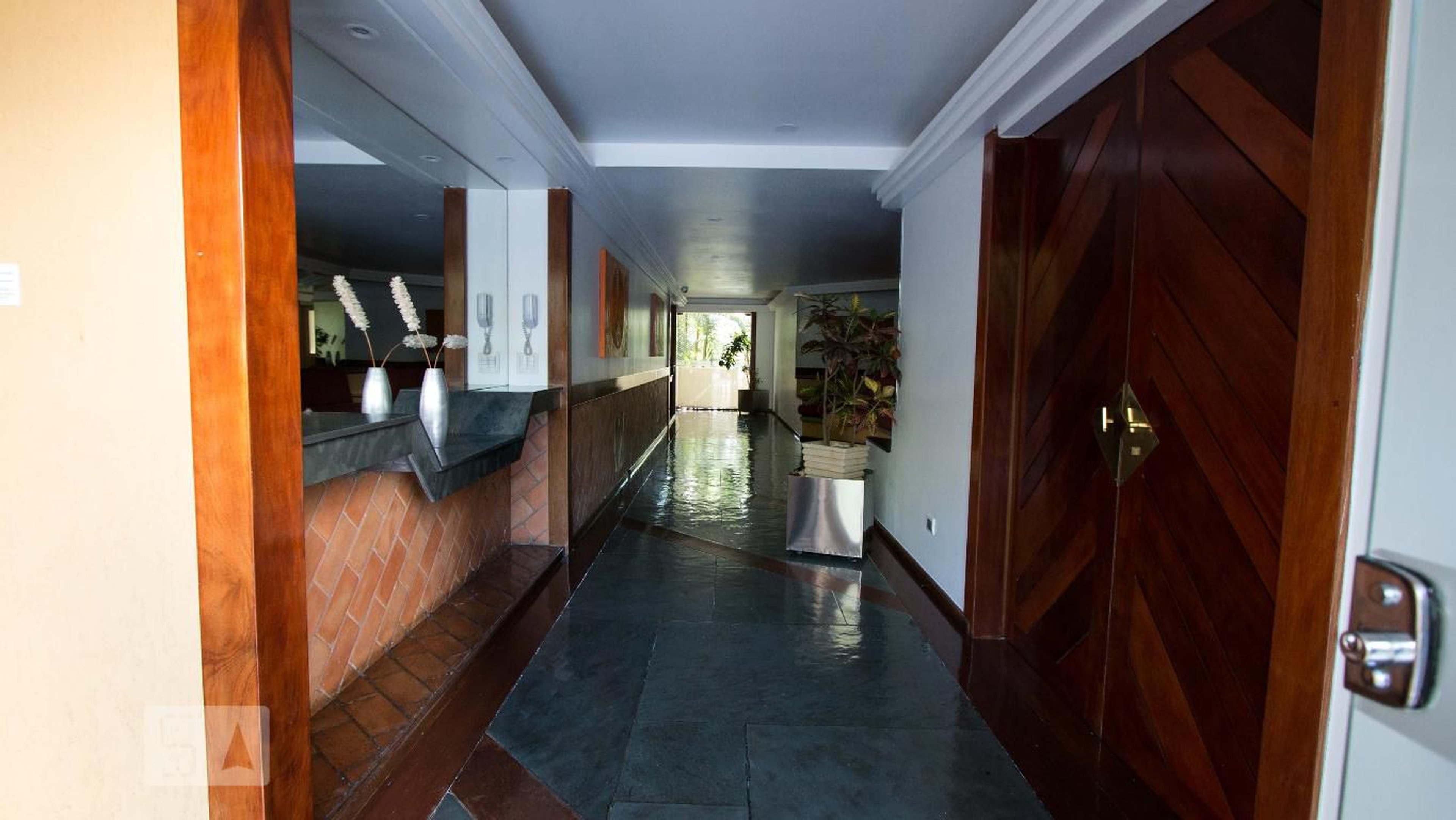 Hall - Indiana Belvedere