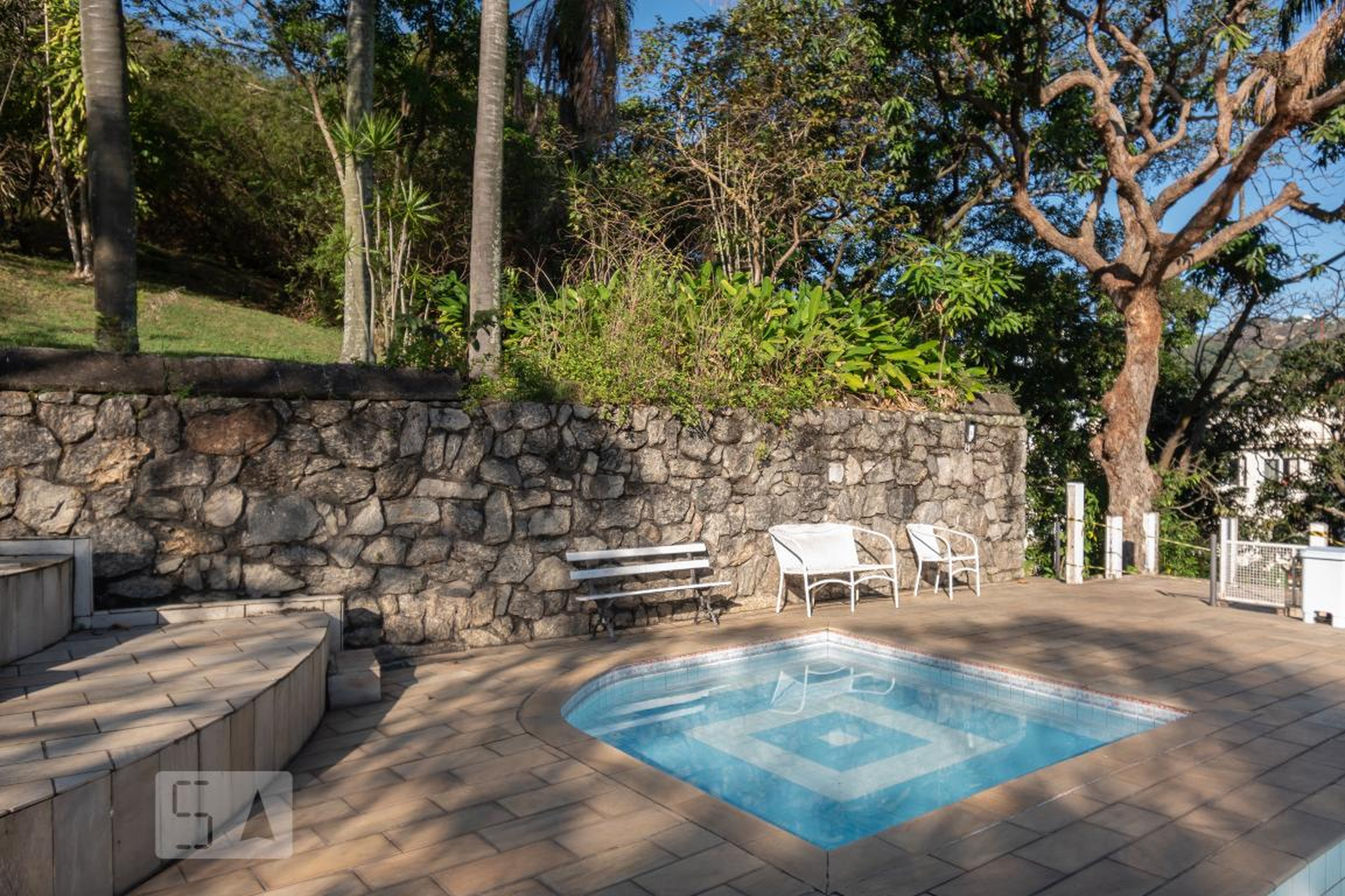 Piscina infantil - Edifício Residência