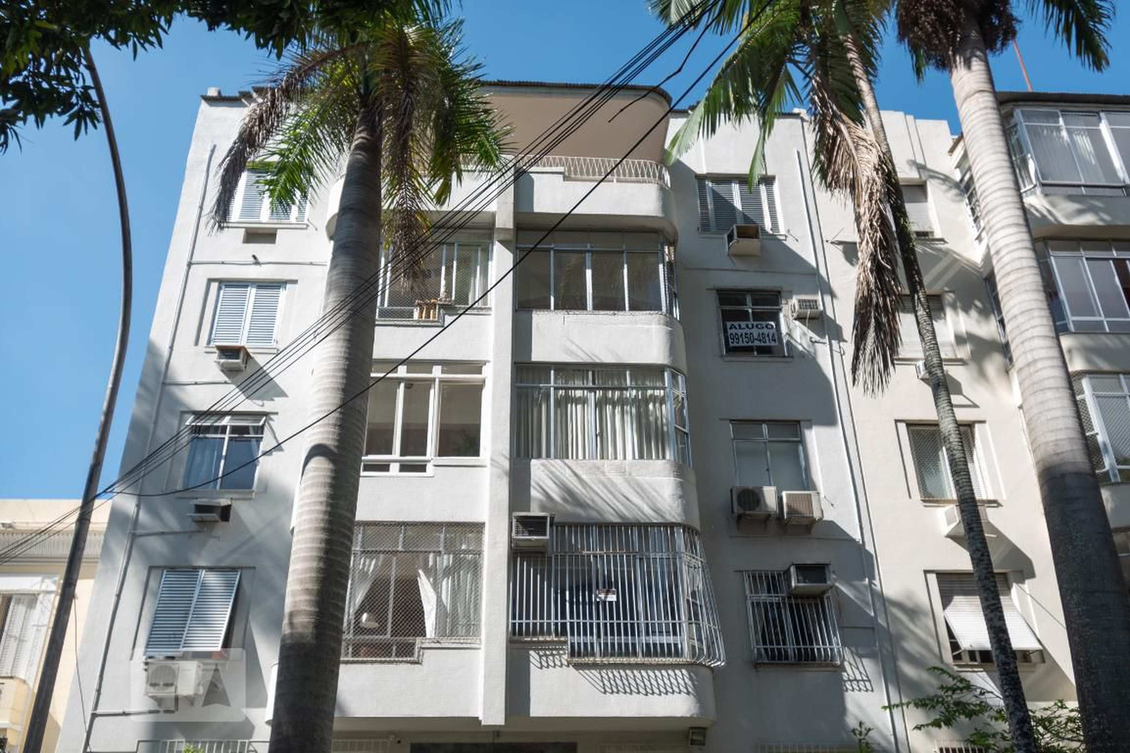 Fachada do prédio Condomínio Rosemary