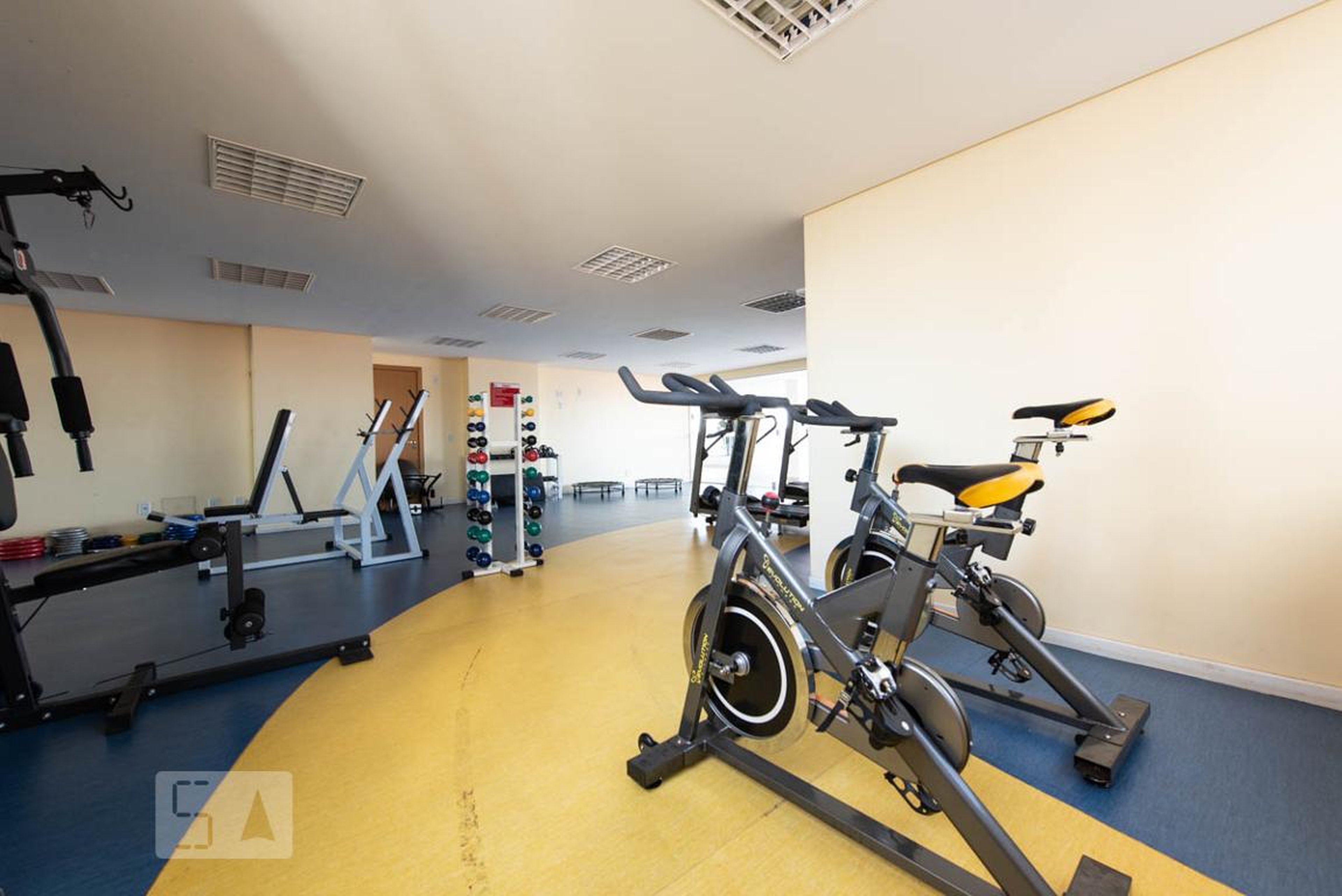 Academia - Live Tower Lozandes