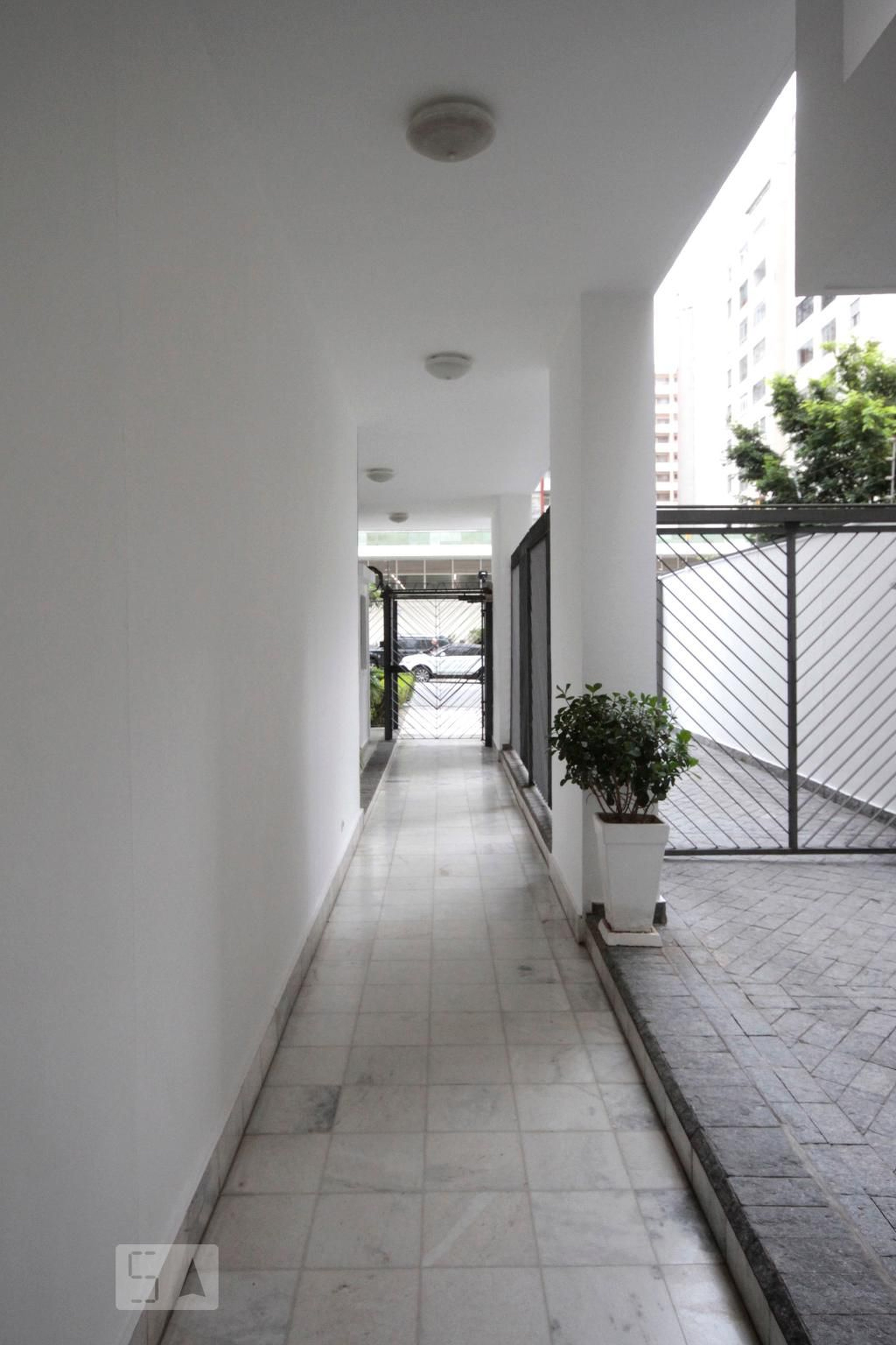 Área Comum - Oswaldo Aranha