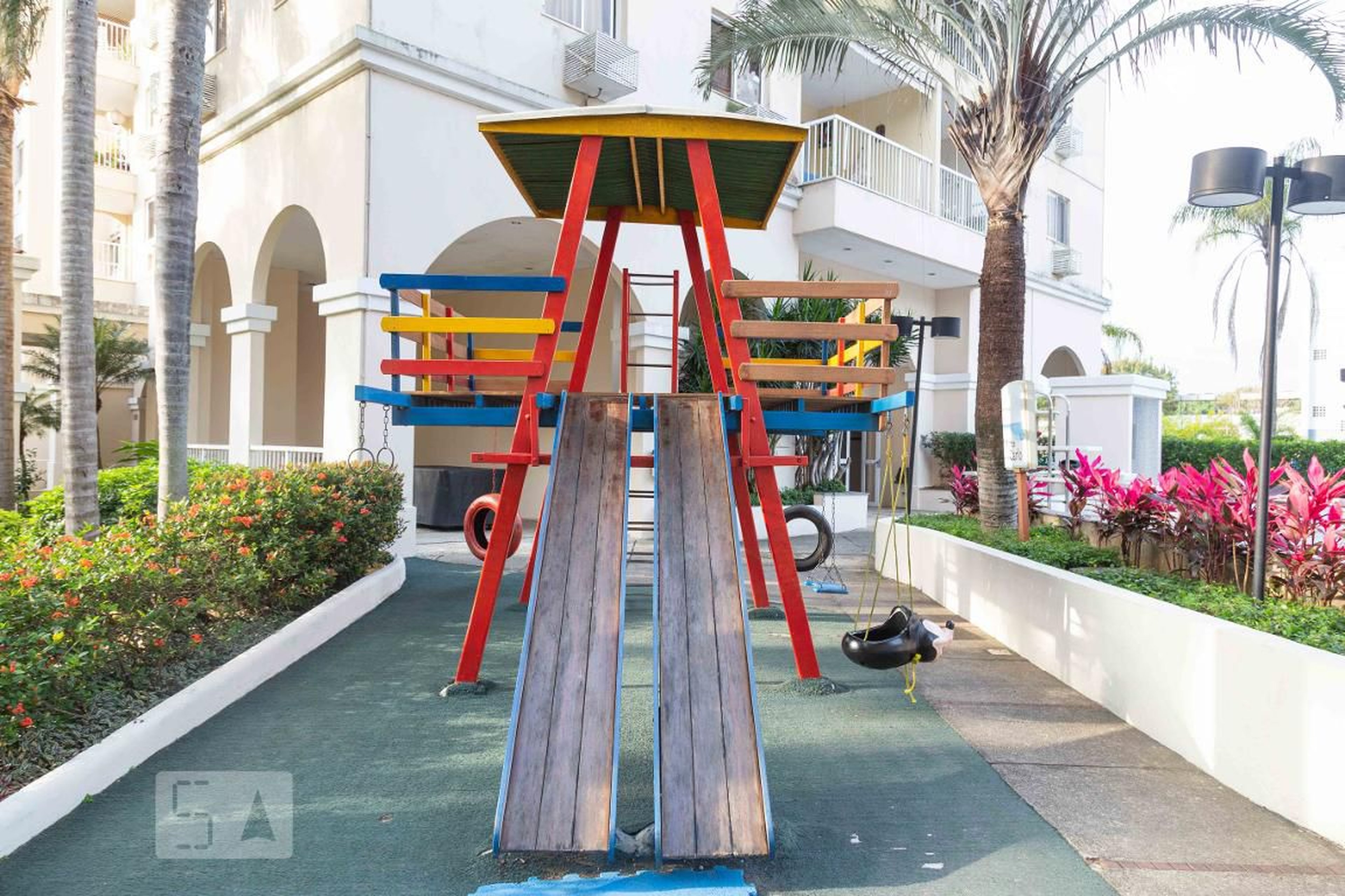 Parquinho - Nova Barra  La Residence