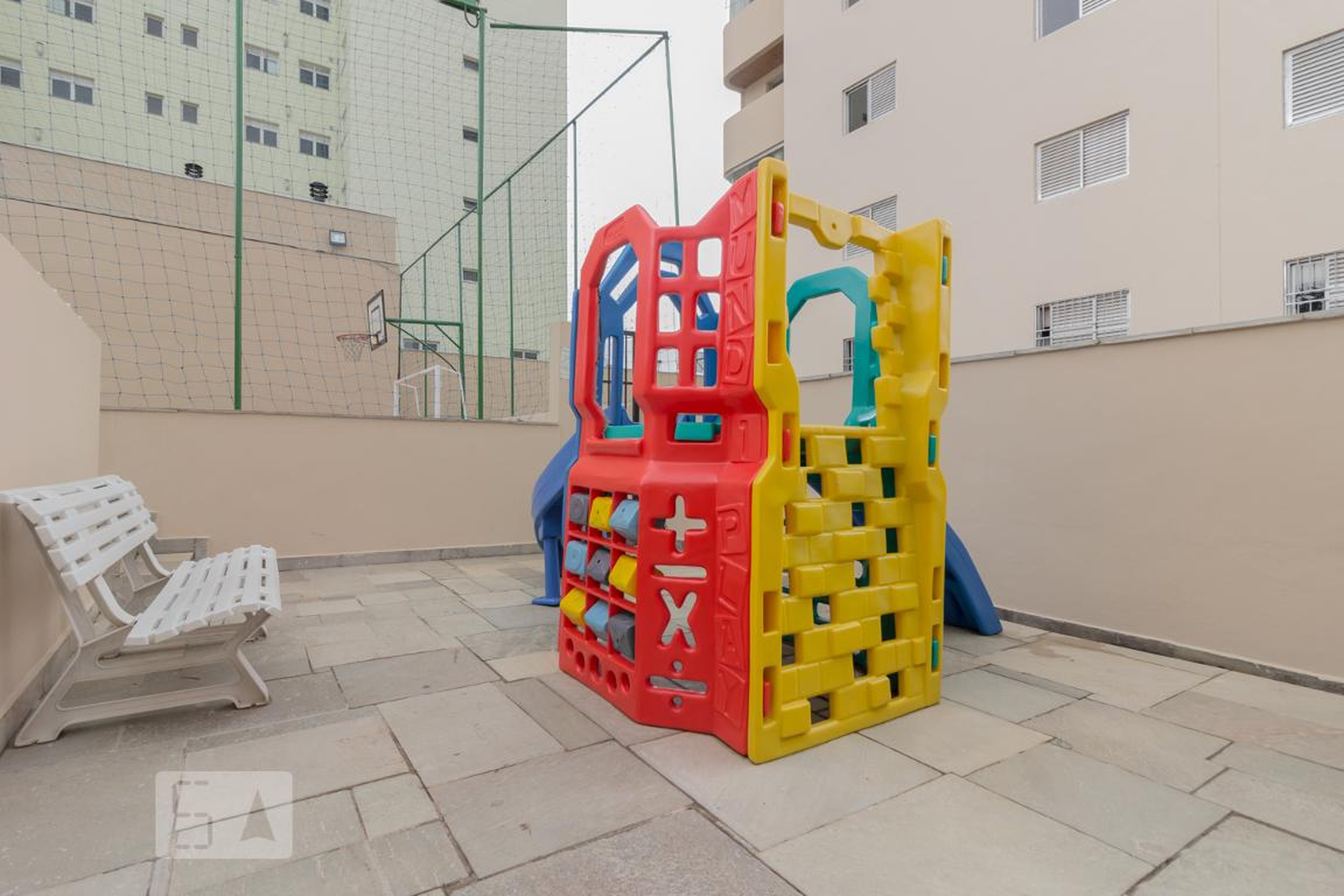 Playground - Serro Mar