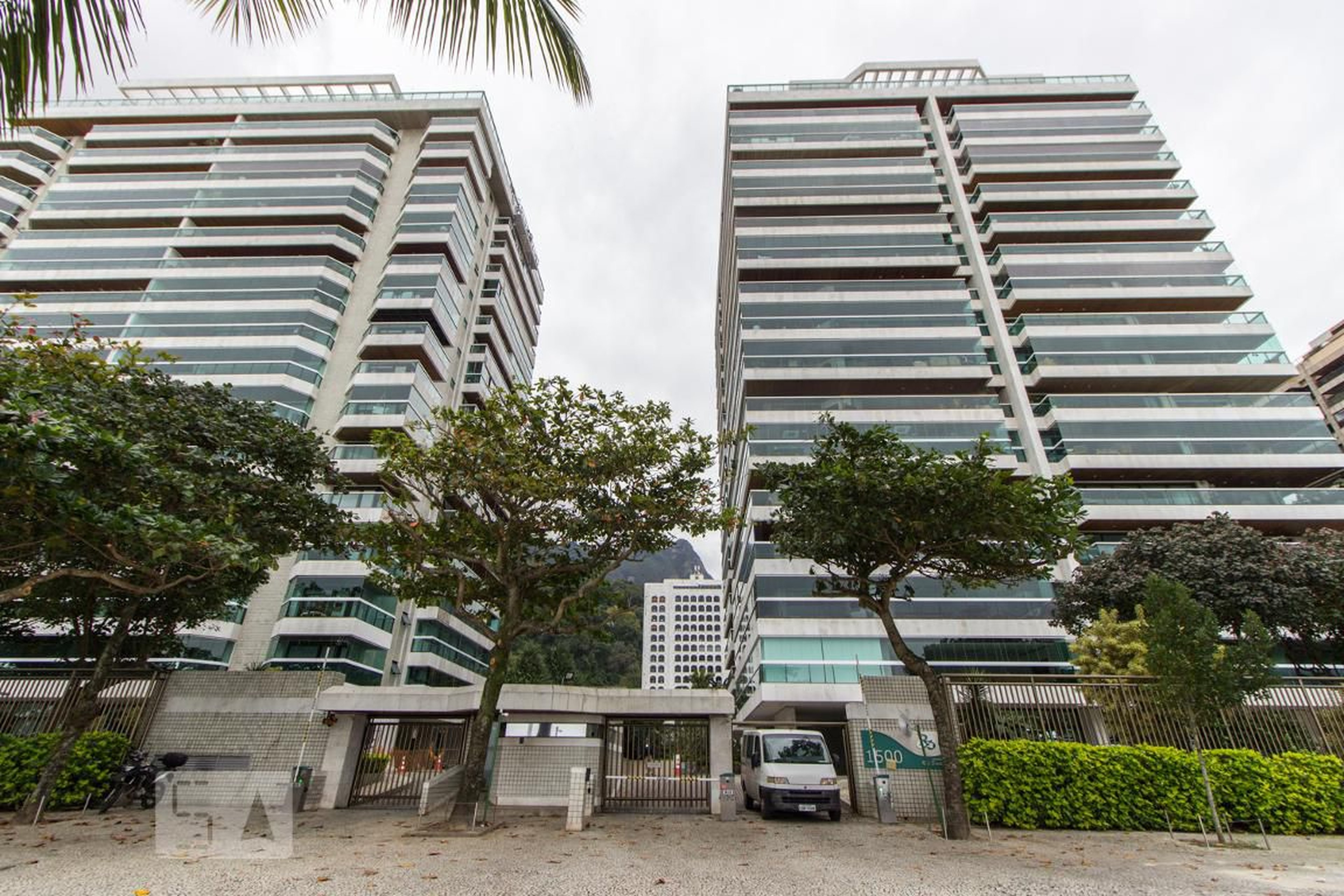 Fachada Condomínio Rive Droite