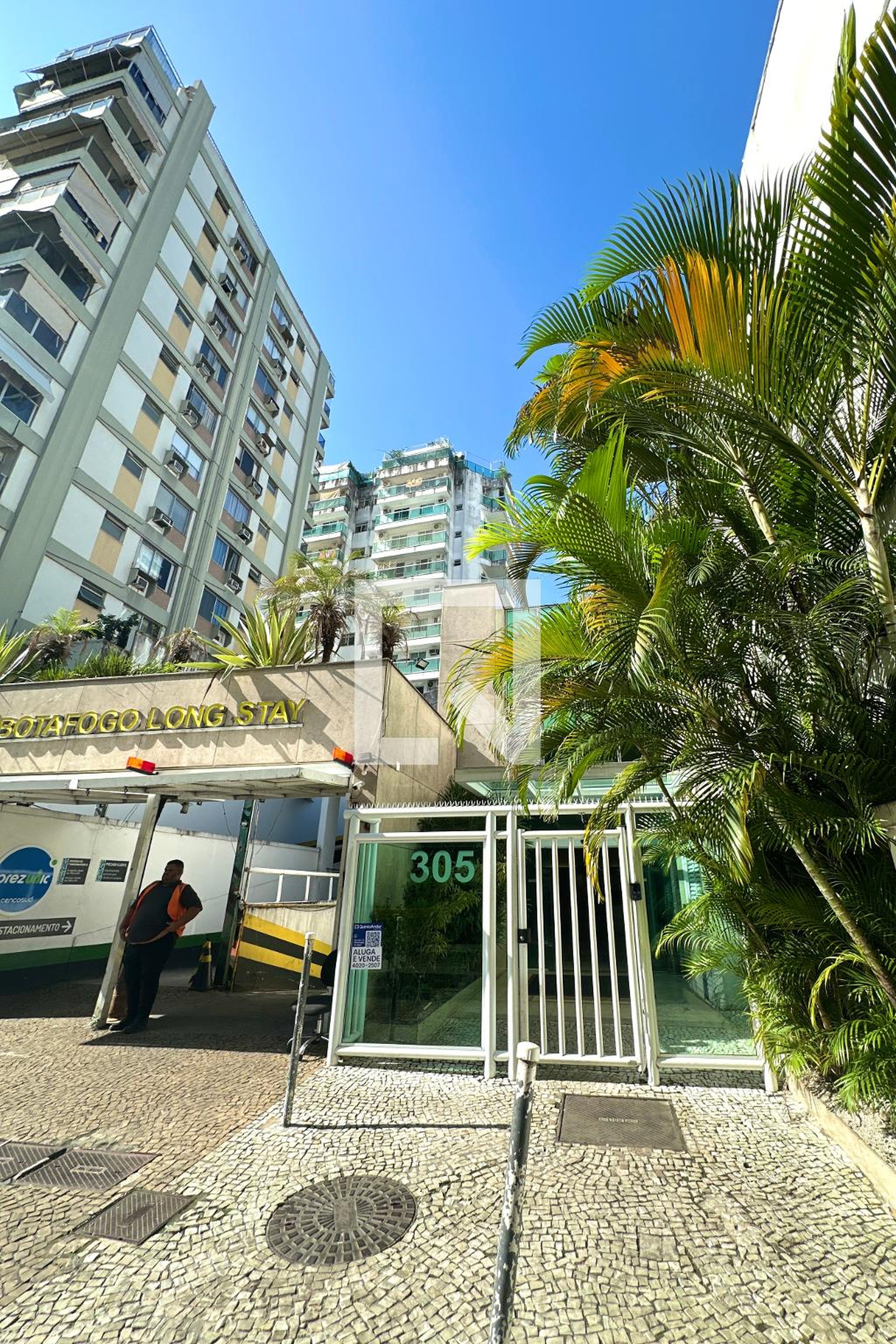 Fachada Condomínio Botafogo Long Stay