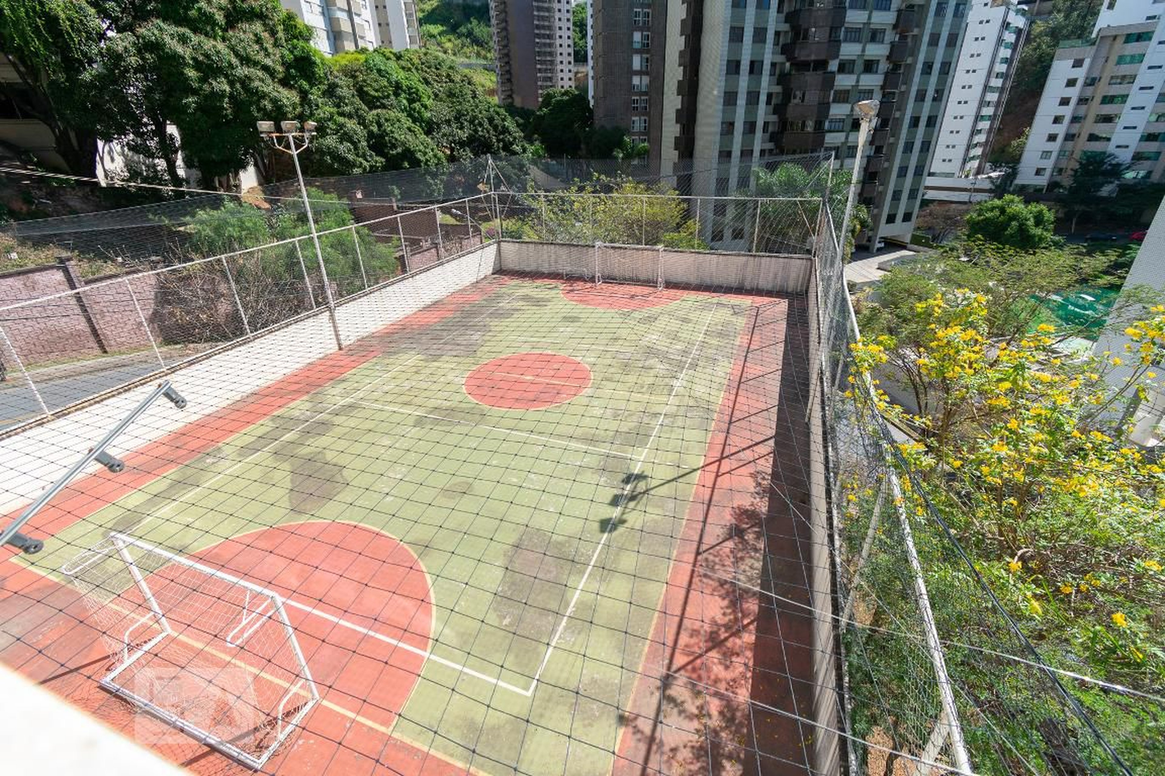 Quadra Poliesportiva - Parc Gerland