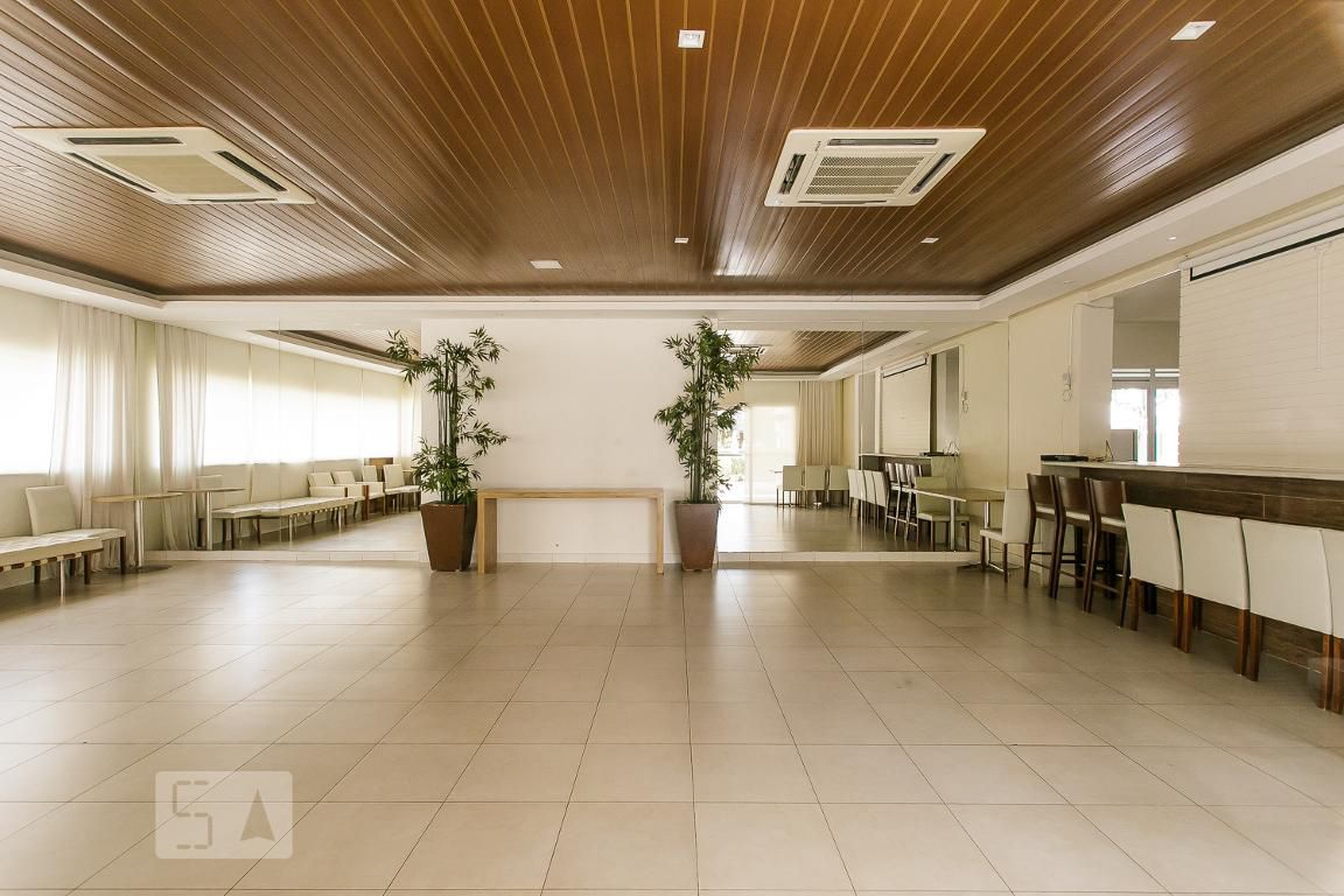 Salão de festas - Floris