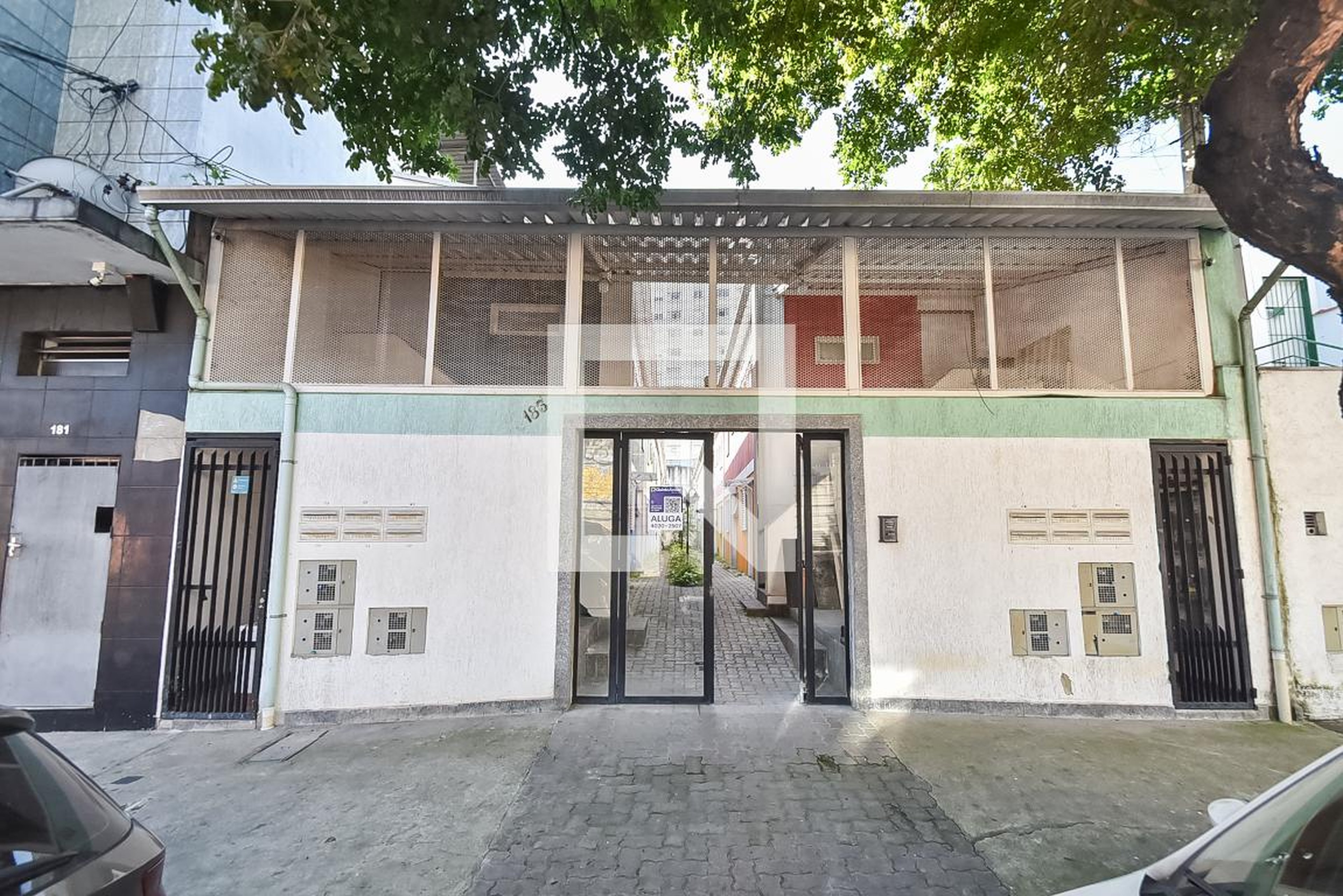 Fachada Condomínio em Rua Muniz de Sousa, 183