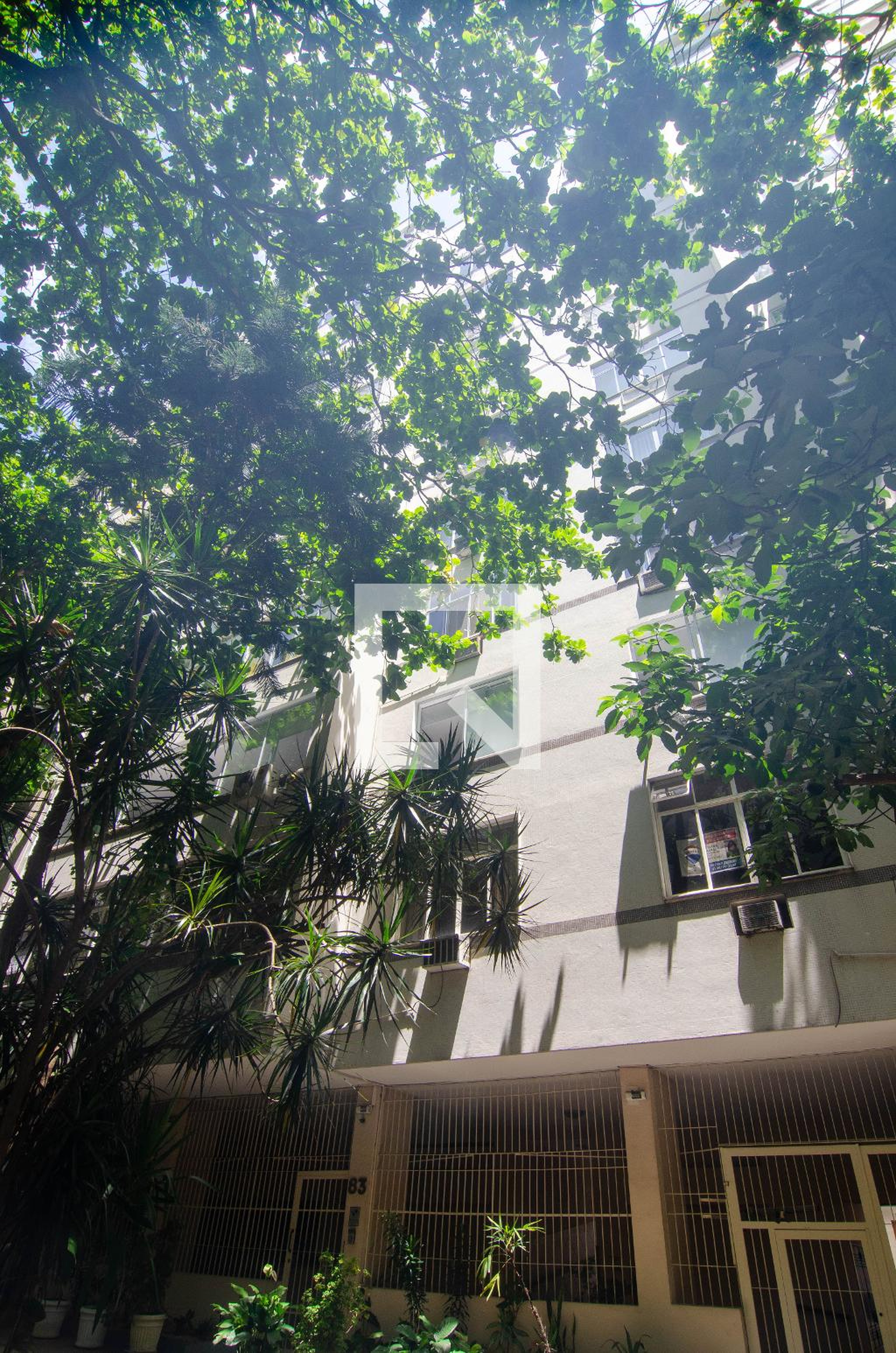 Fachada Condomínio em Rua Conselheiro Lafaiete, 83