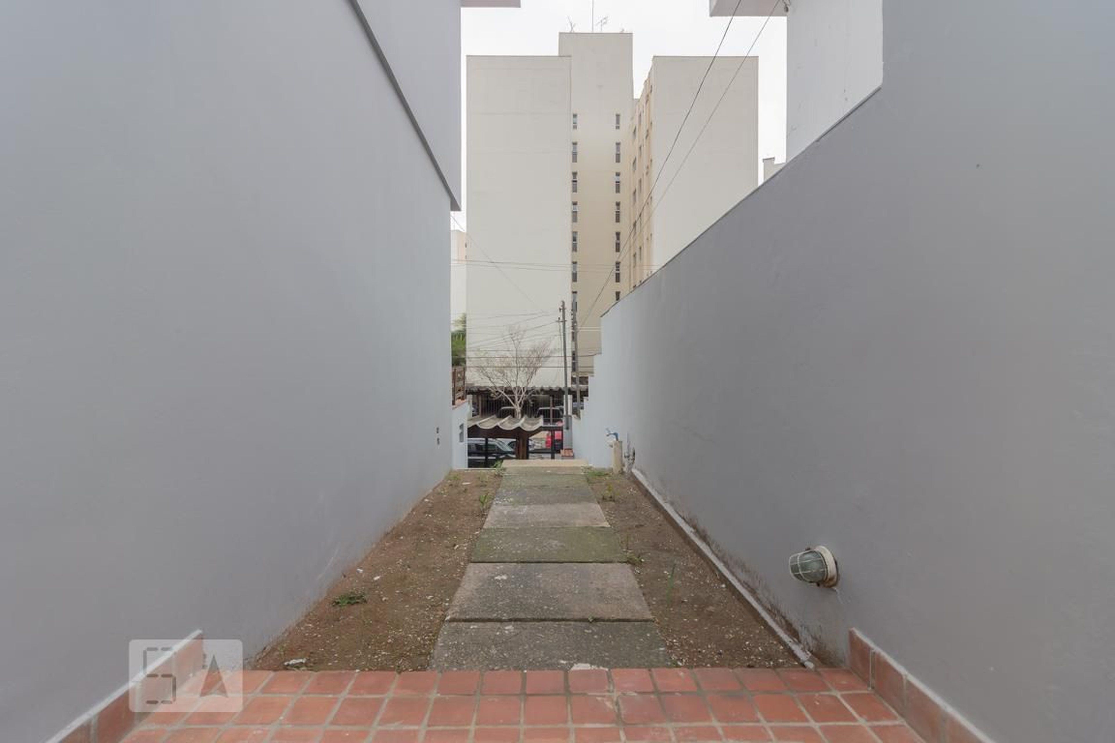 Entrada - Residência do Sr. Eduardo