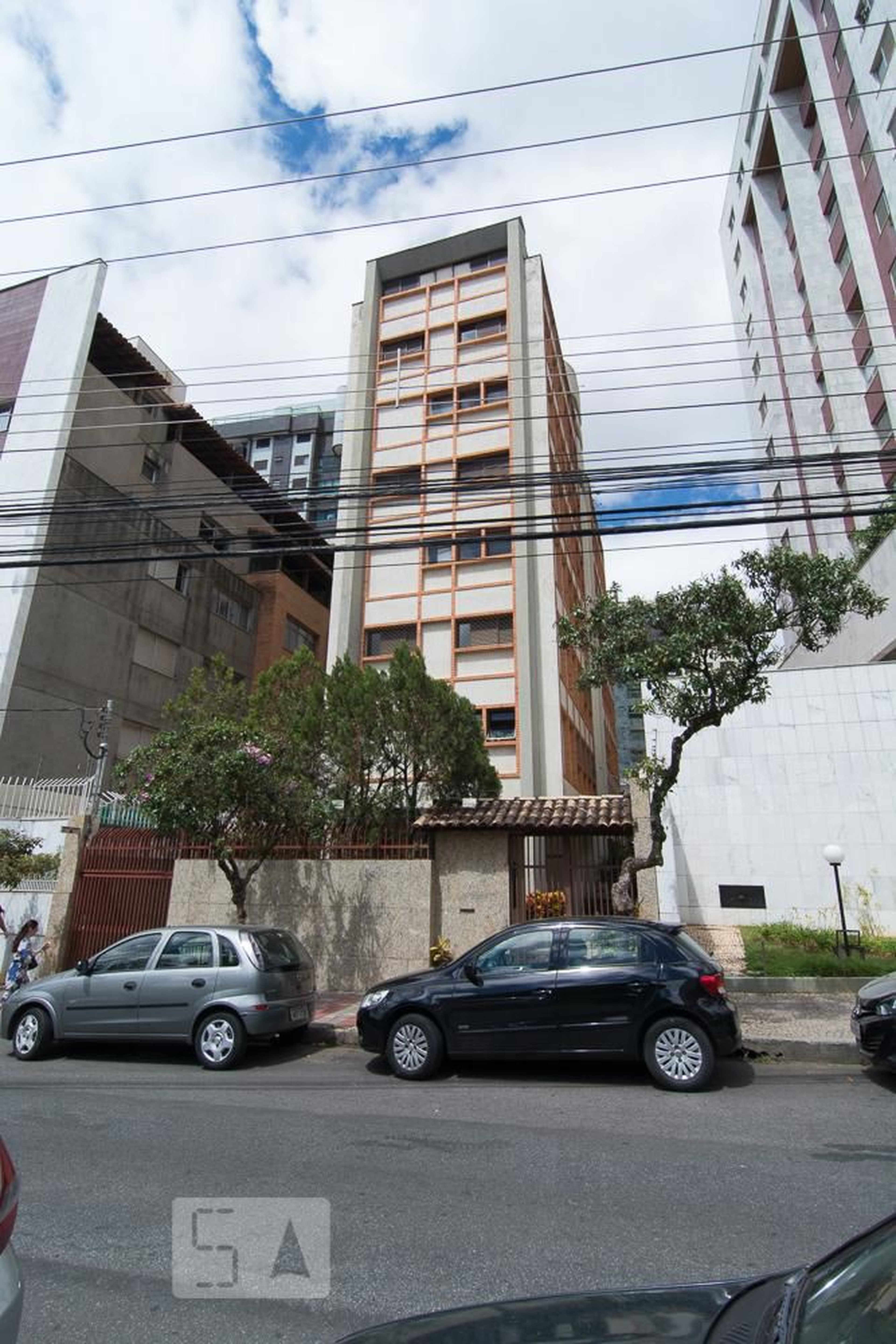 Fachada Edifício Braunas