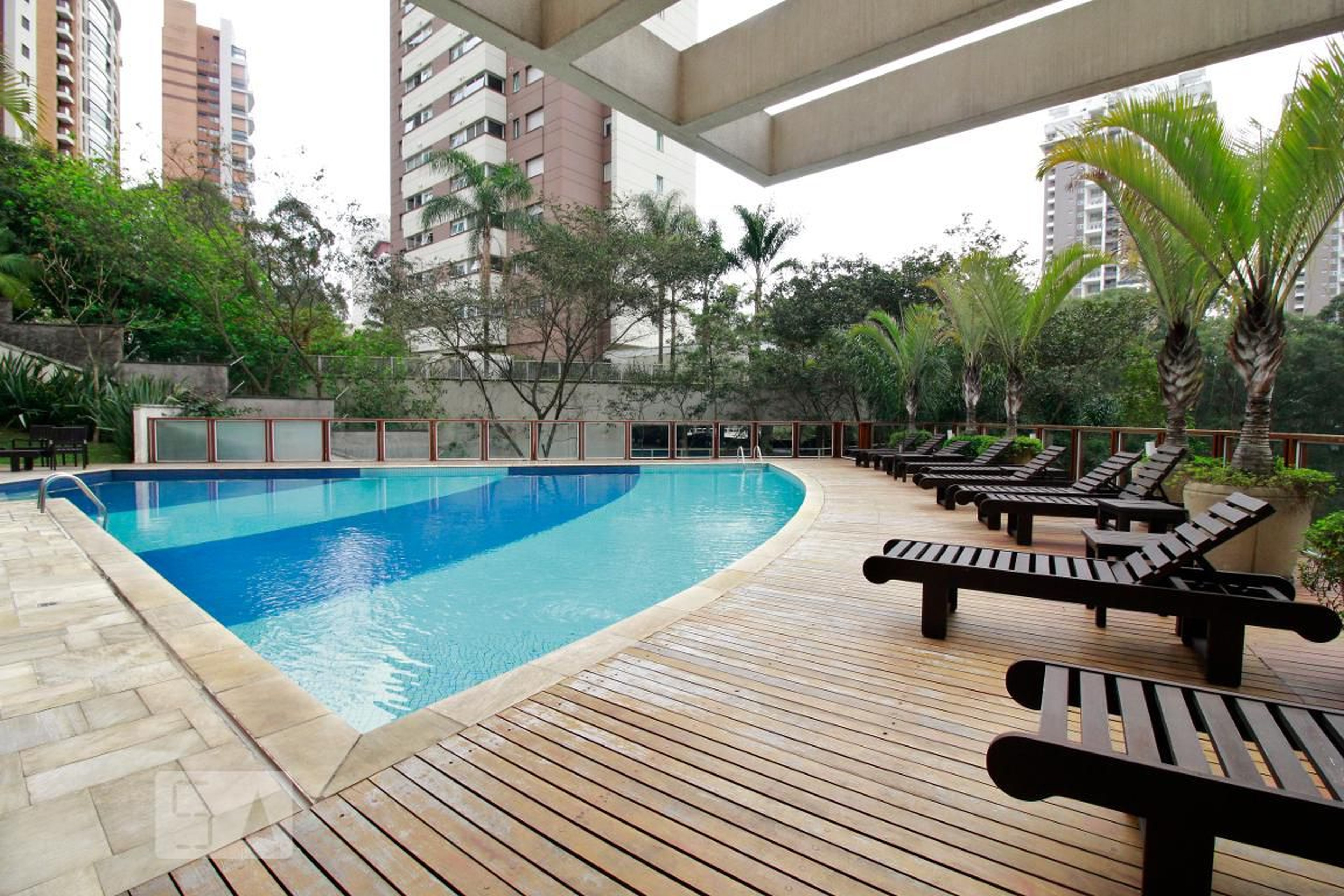 Piscina adulto - Luzes da Mata