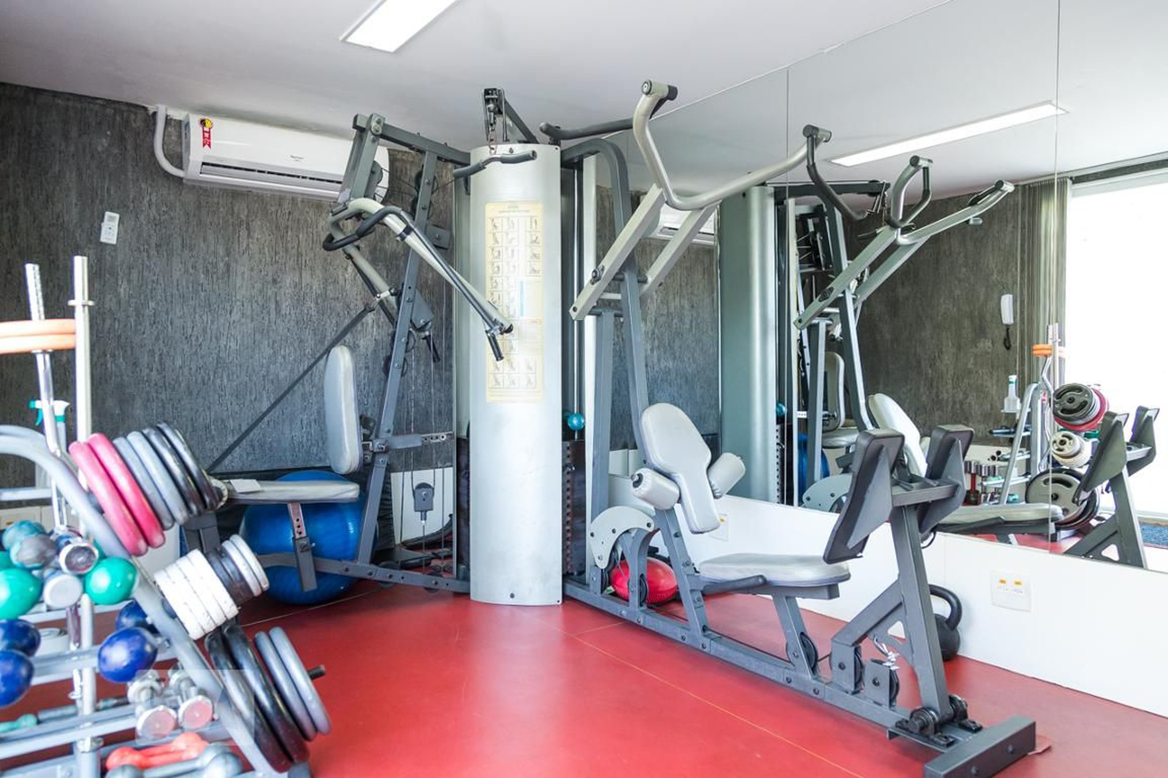 Academia - Edifício João César Cantinho