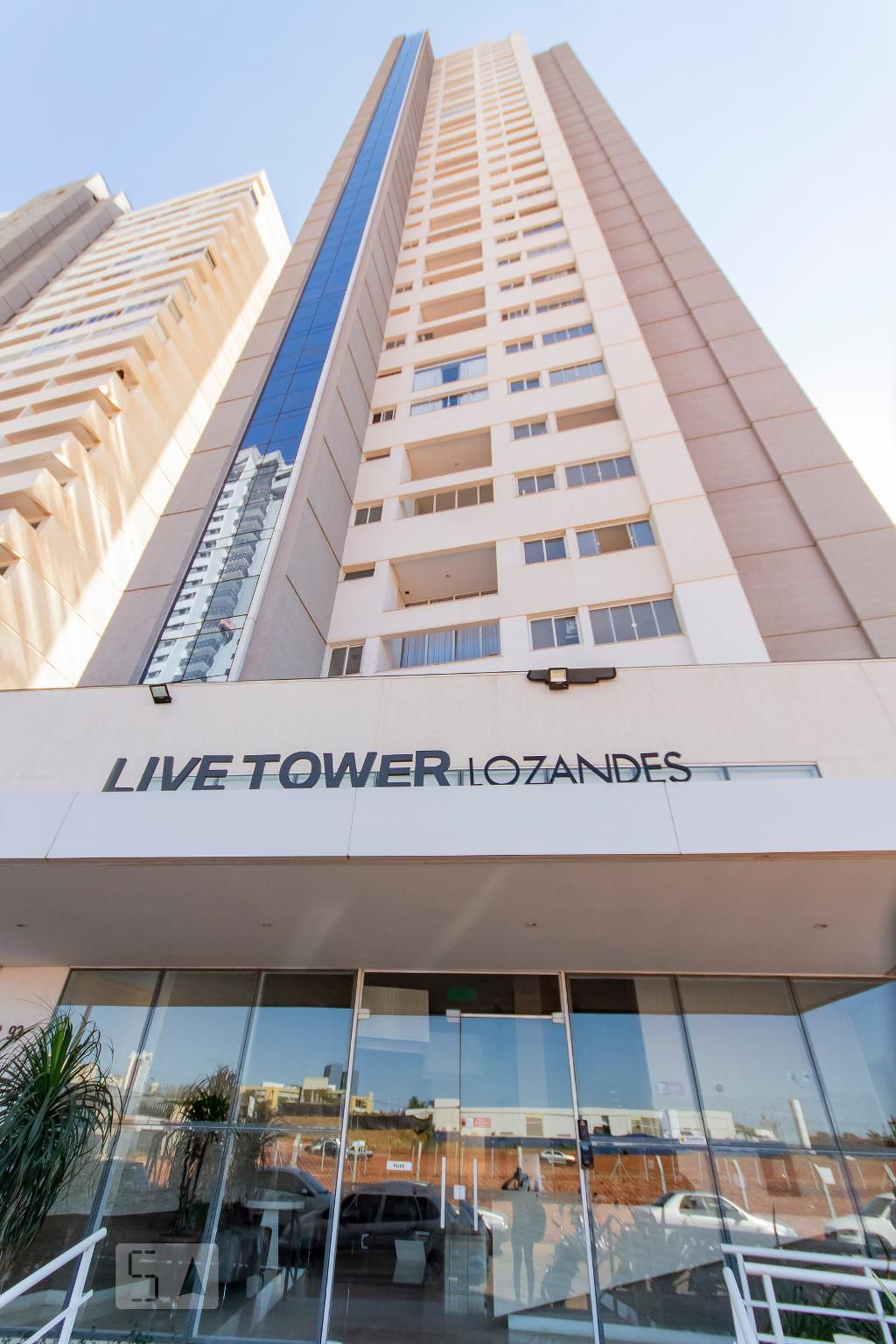 Fachada Condomínio Live Tower