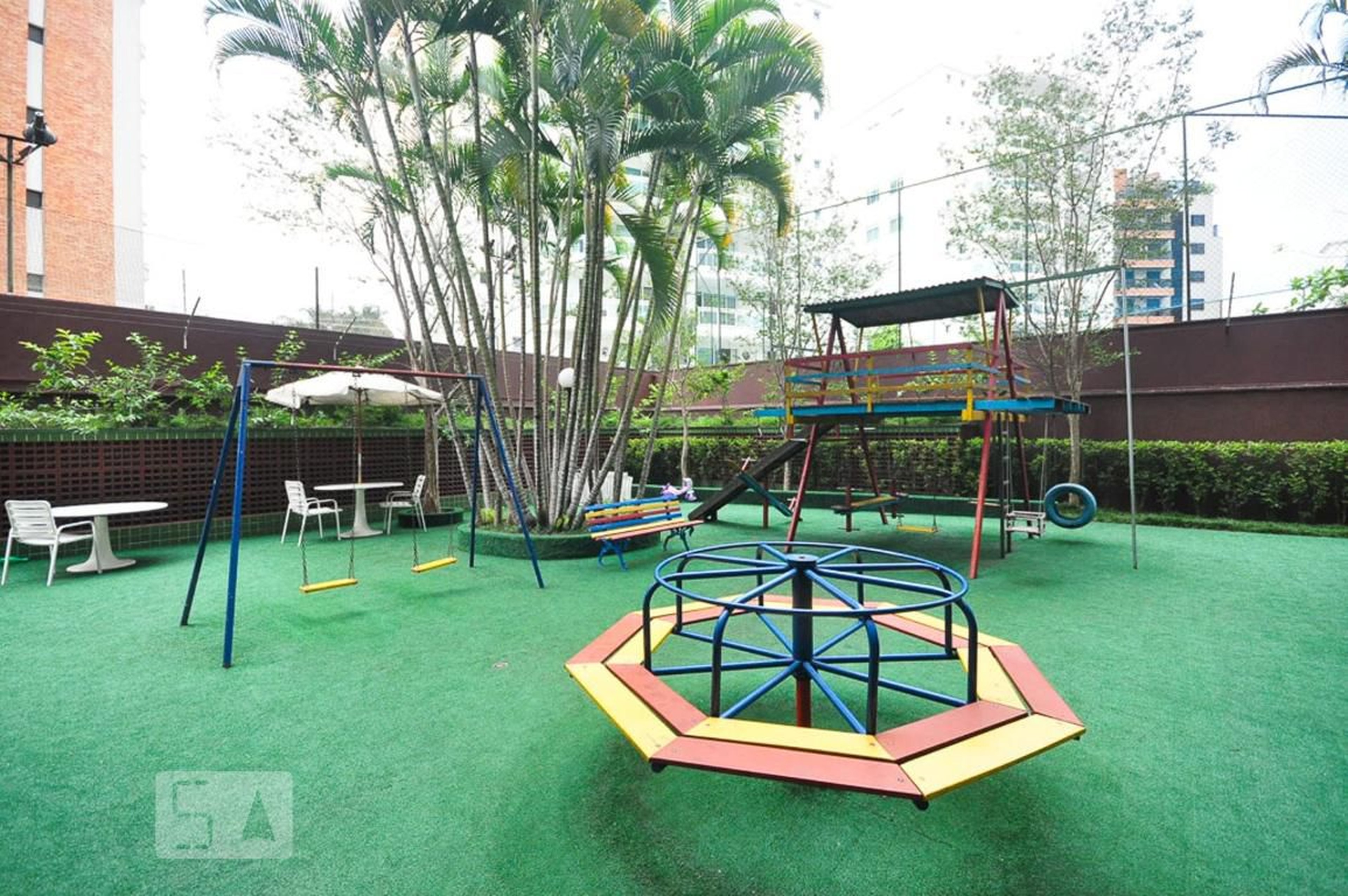 Playground - Mont Vert