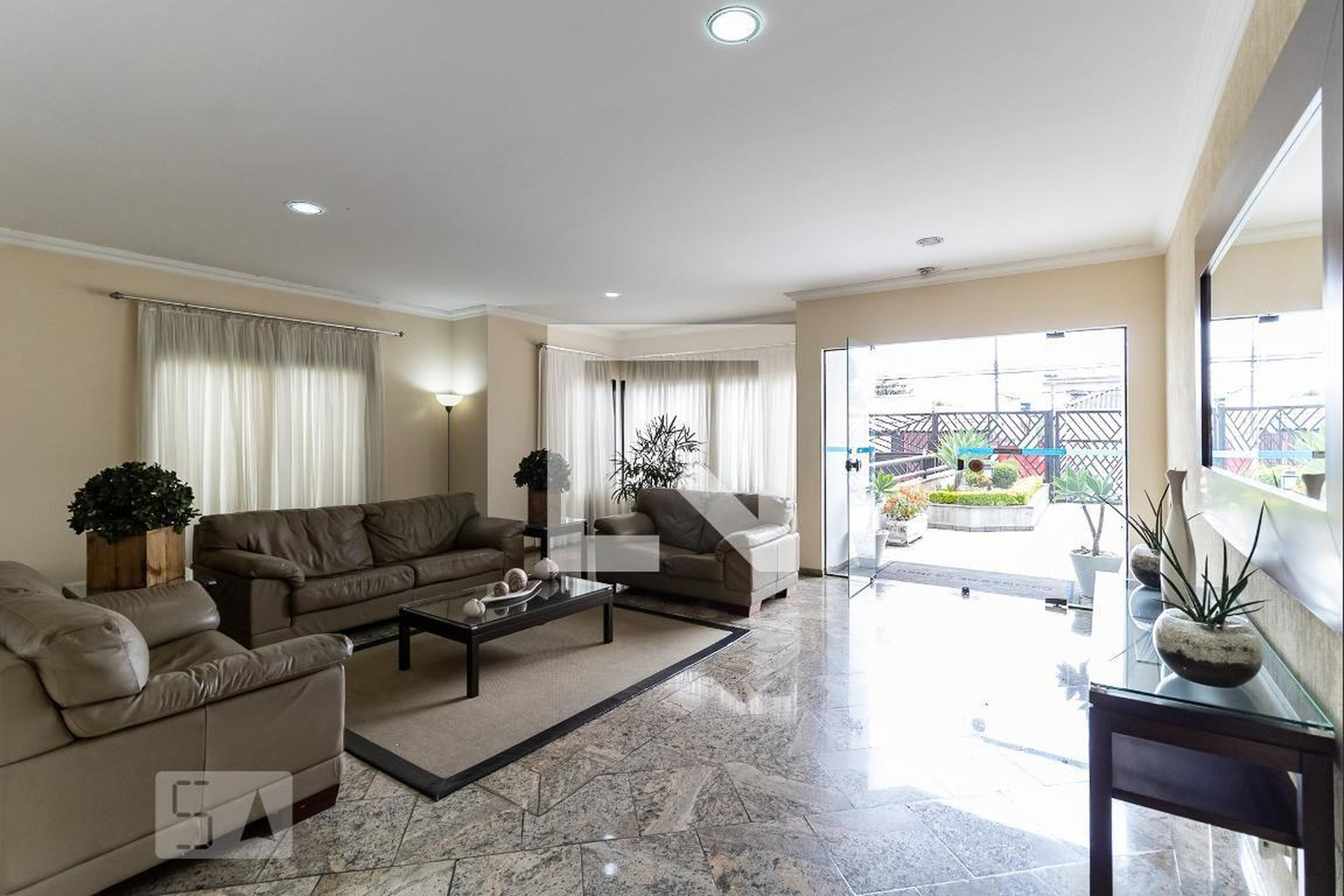 Hall - Colinas de Cajuru