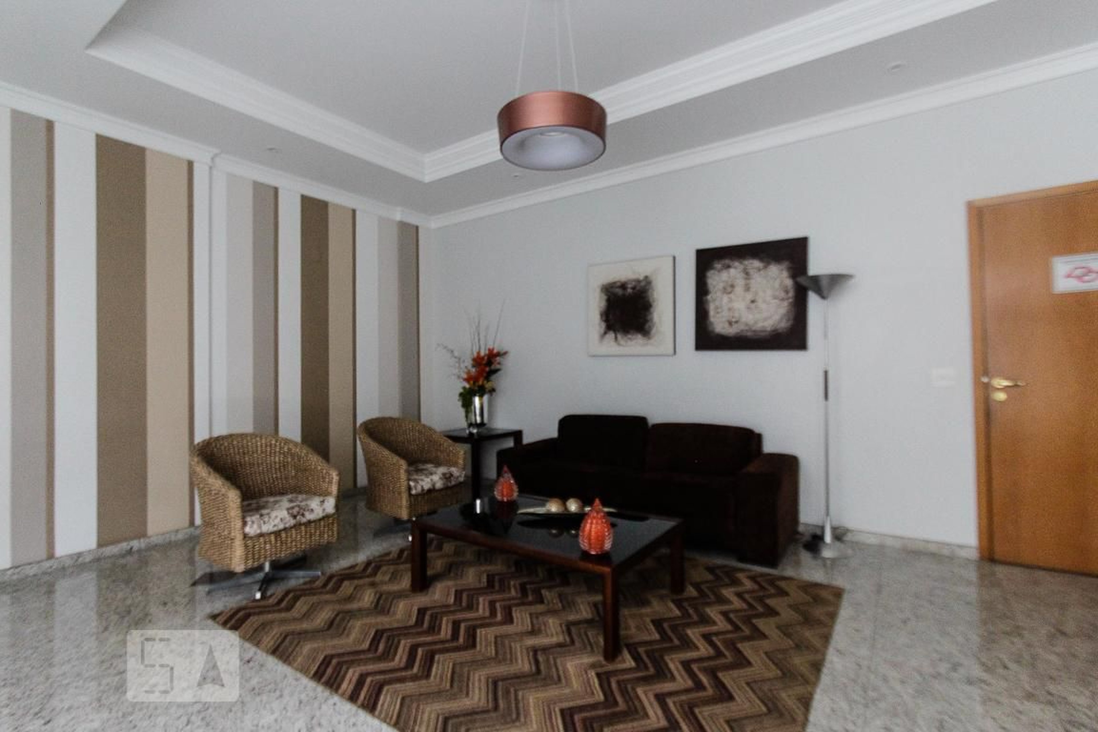 Hall Condomínio em Rua da Meação, 72