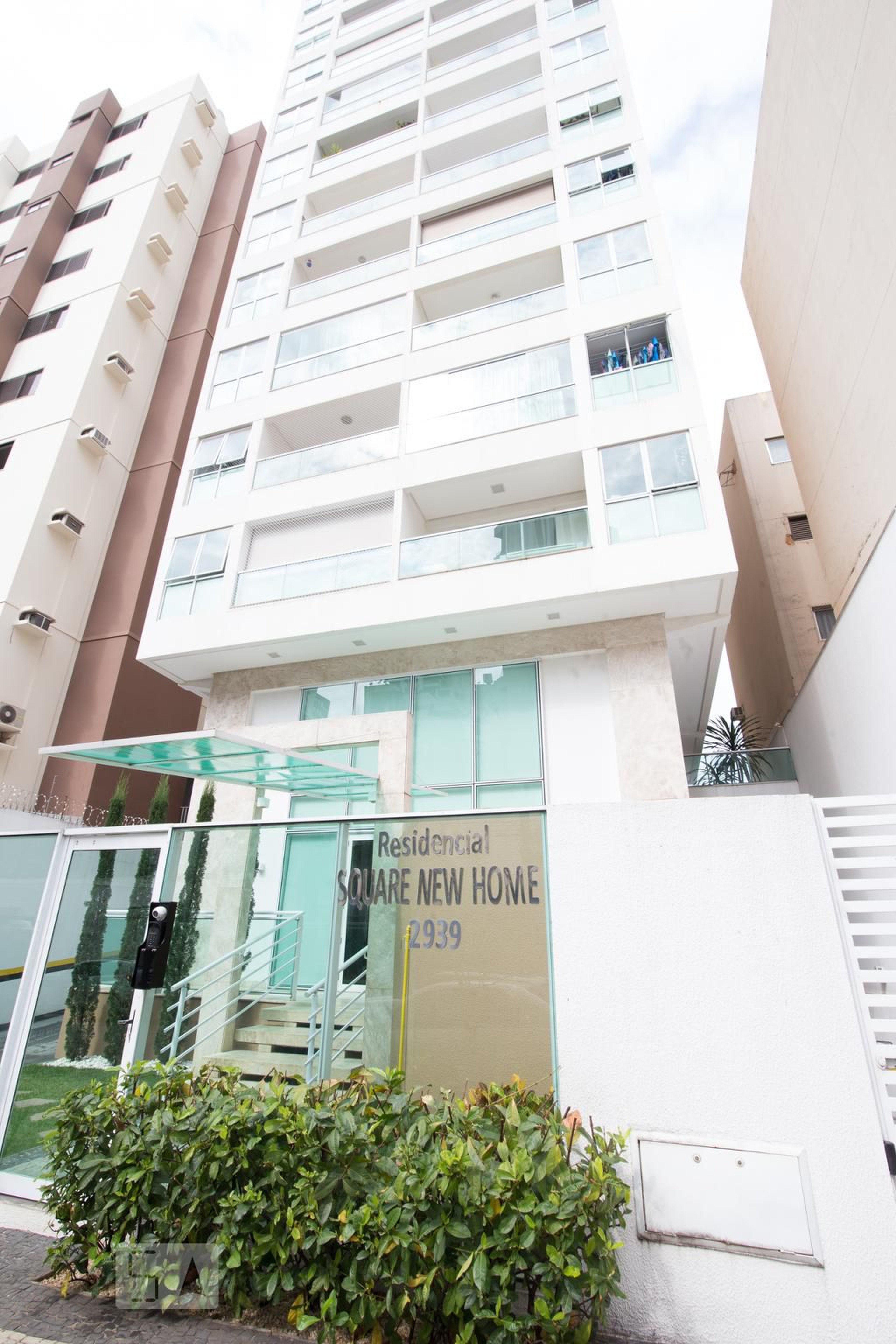 Fachada Condomínio Square New Home