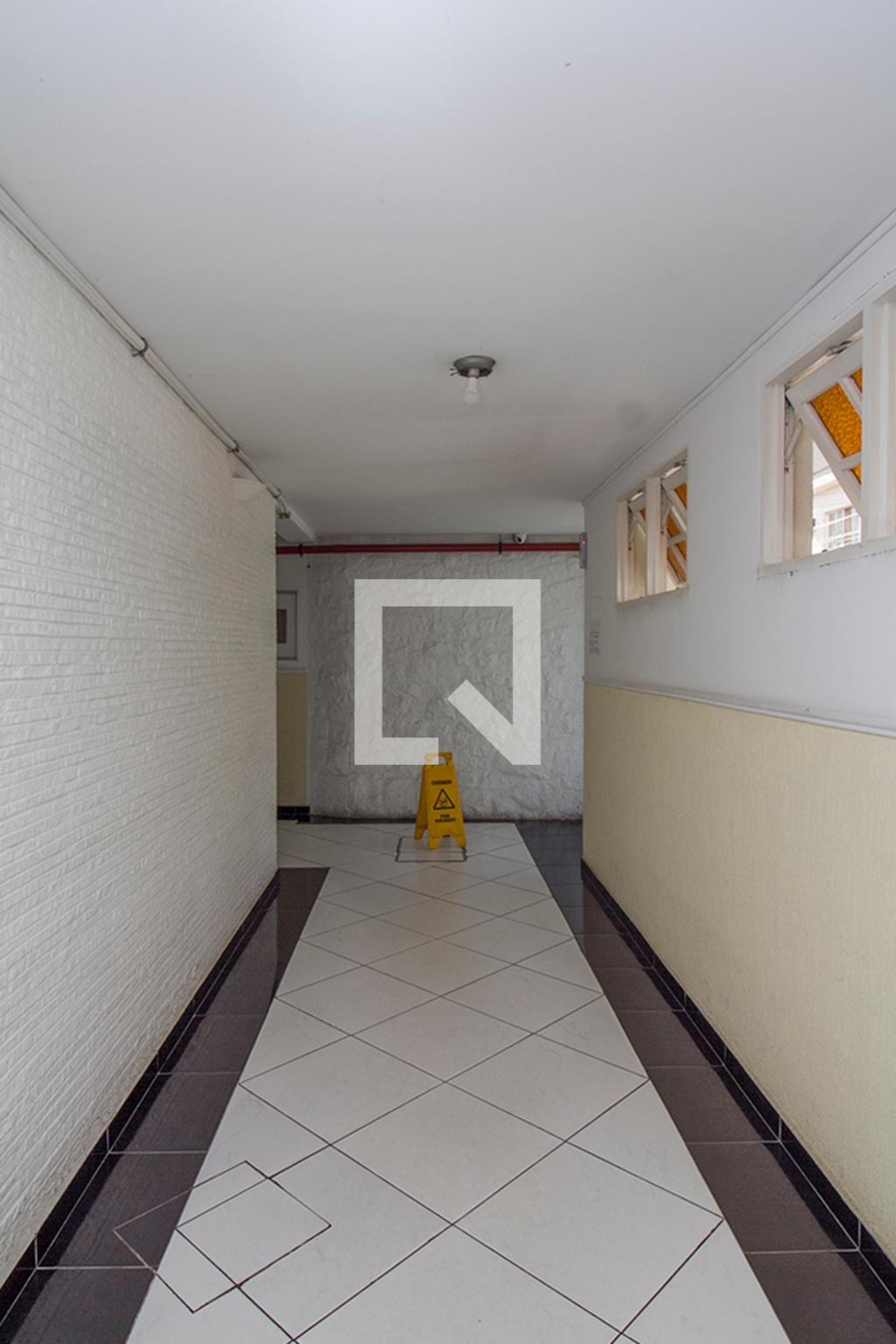 Entrada - Edifício Tropical