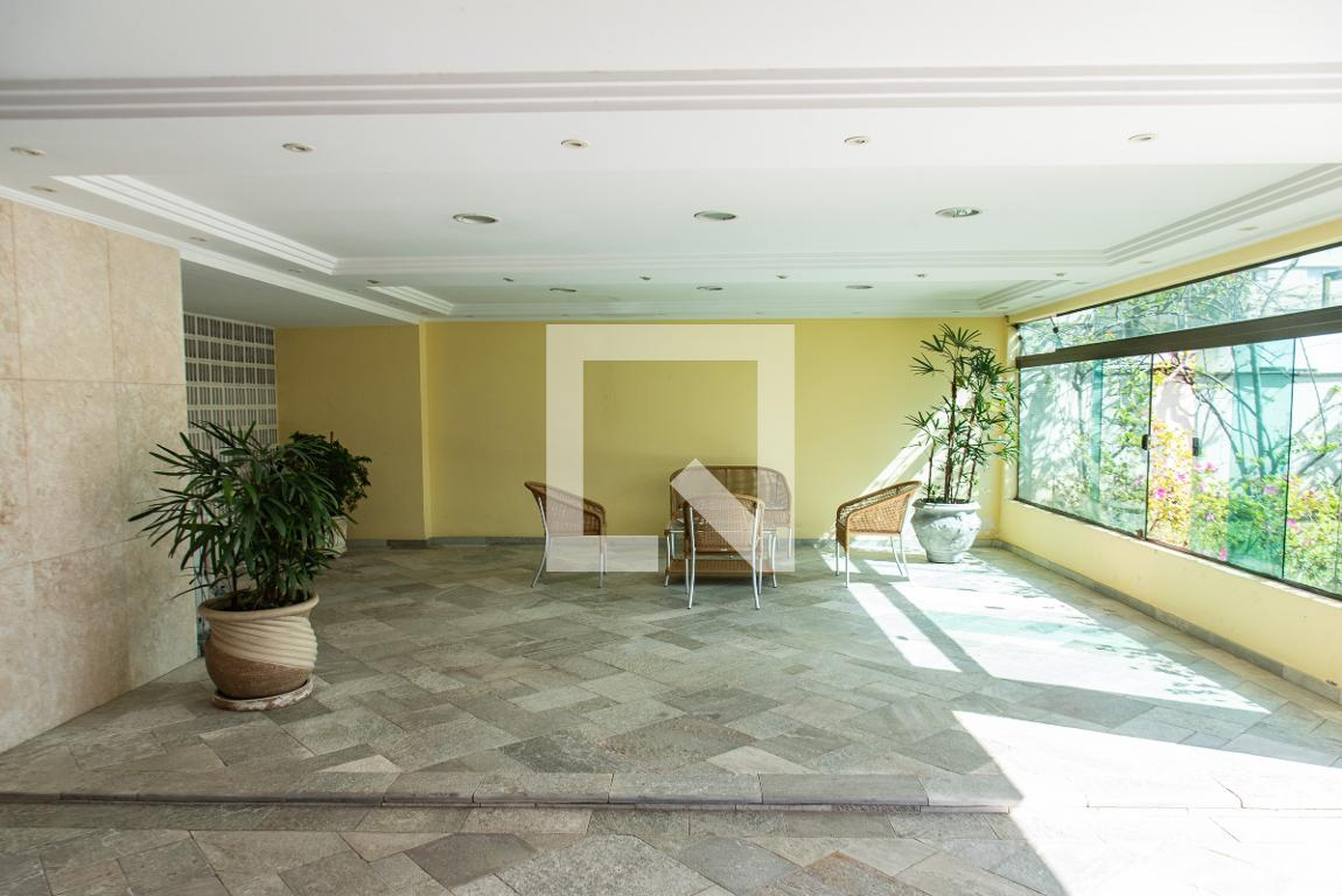 Hall social - Edifício Skorpios