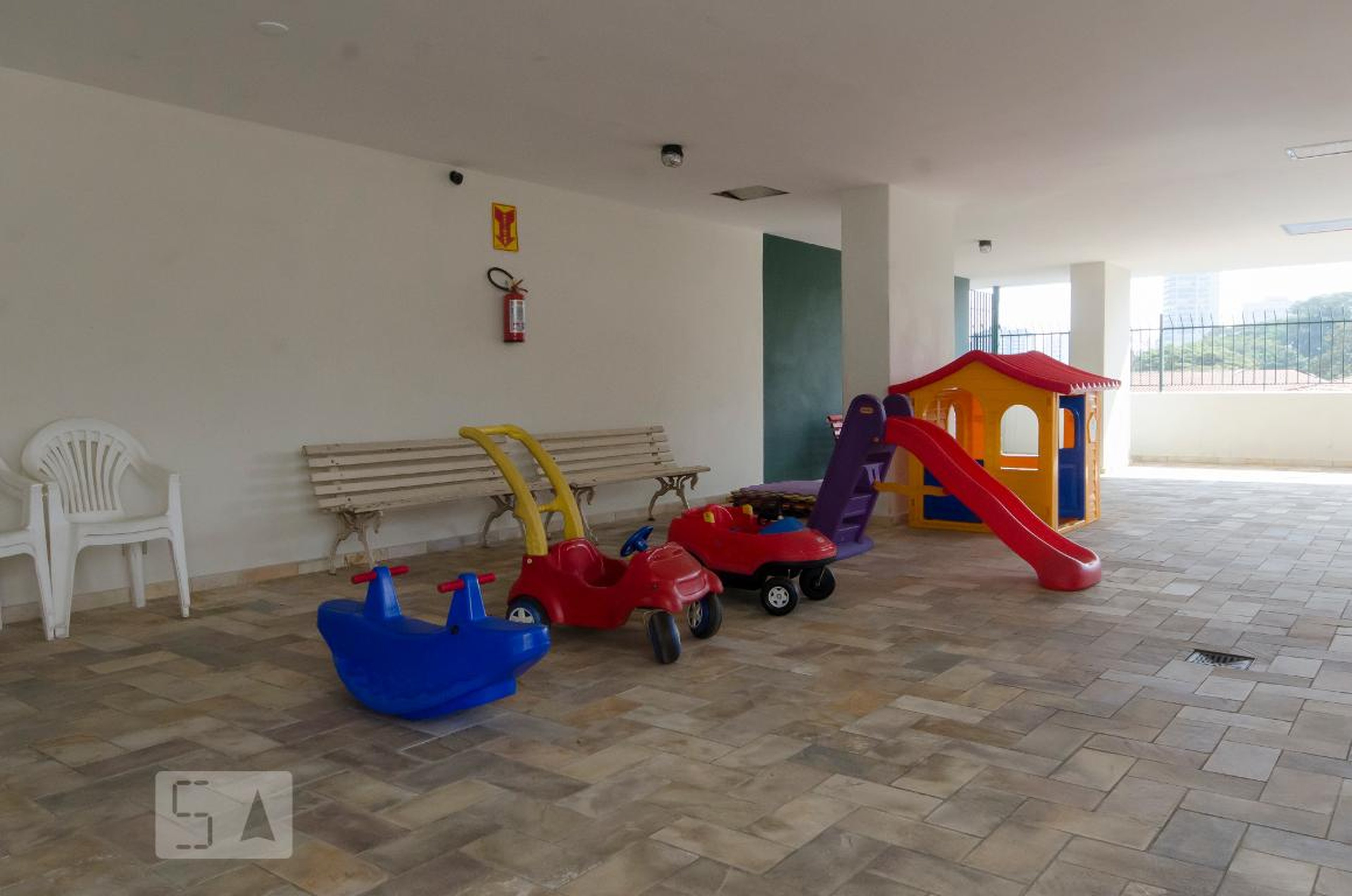 Playground - Edifício Camburi