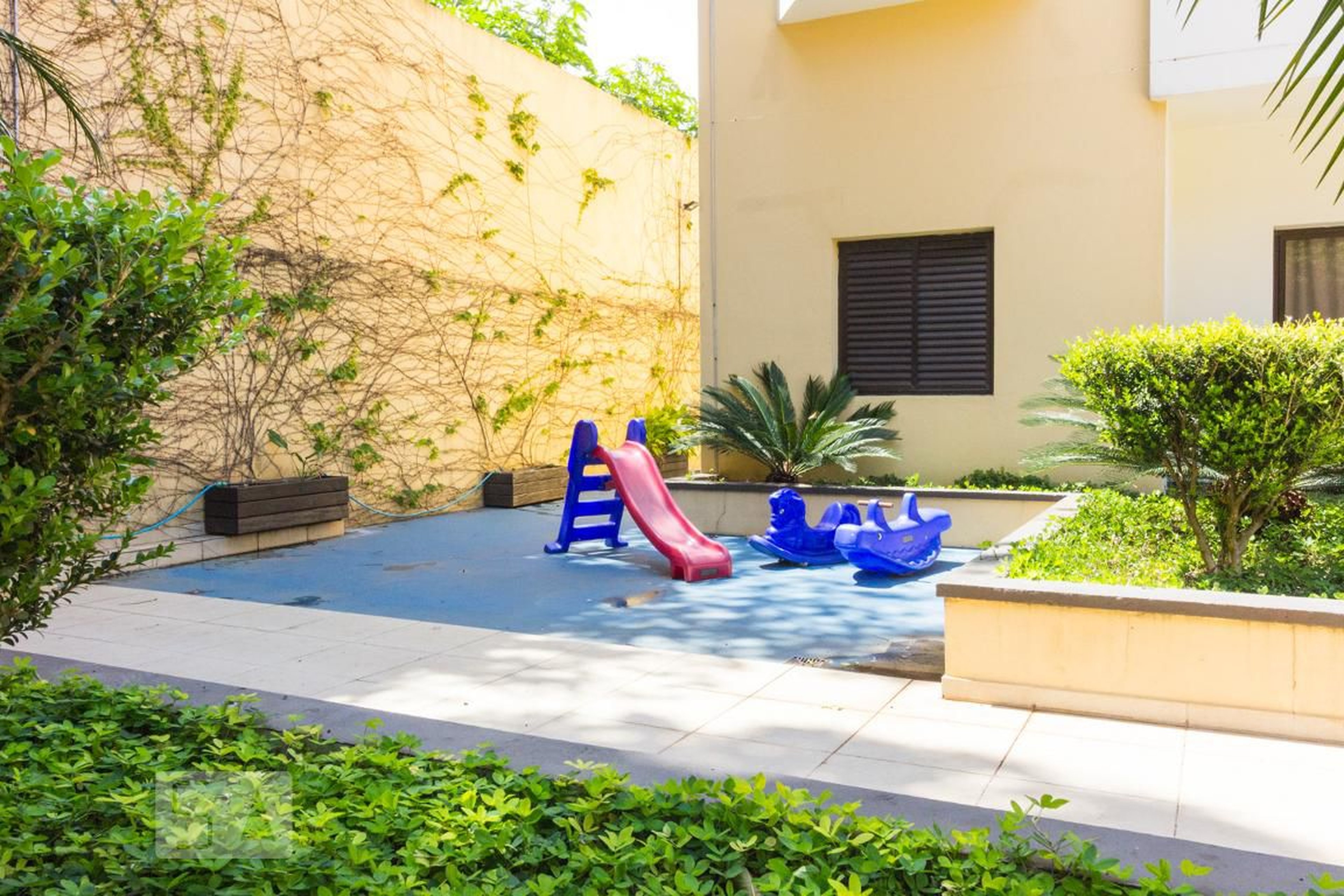 Playground - Edificil Terralheiro