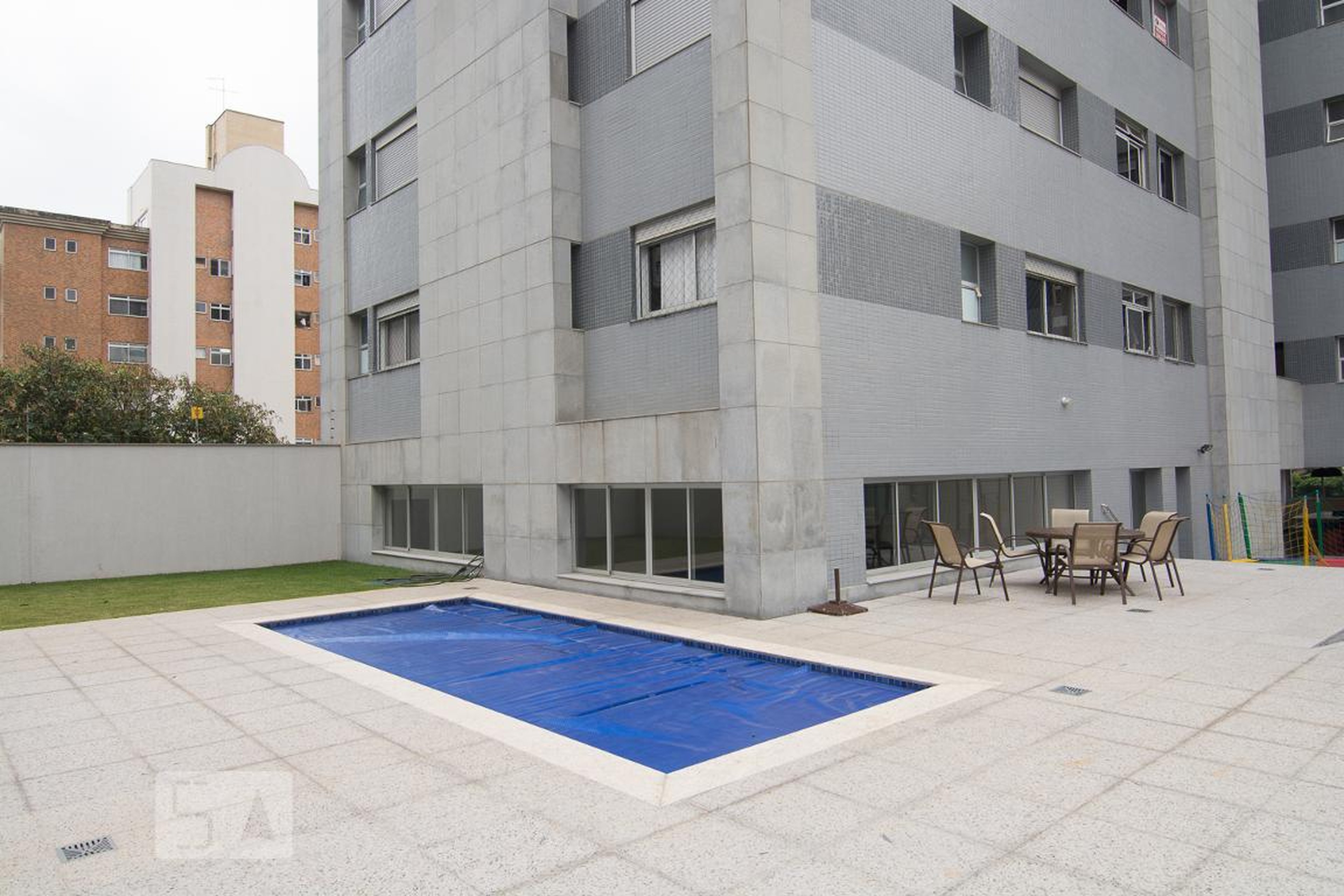 Piscina - Edifício Hermes