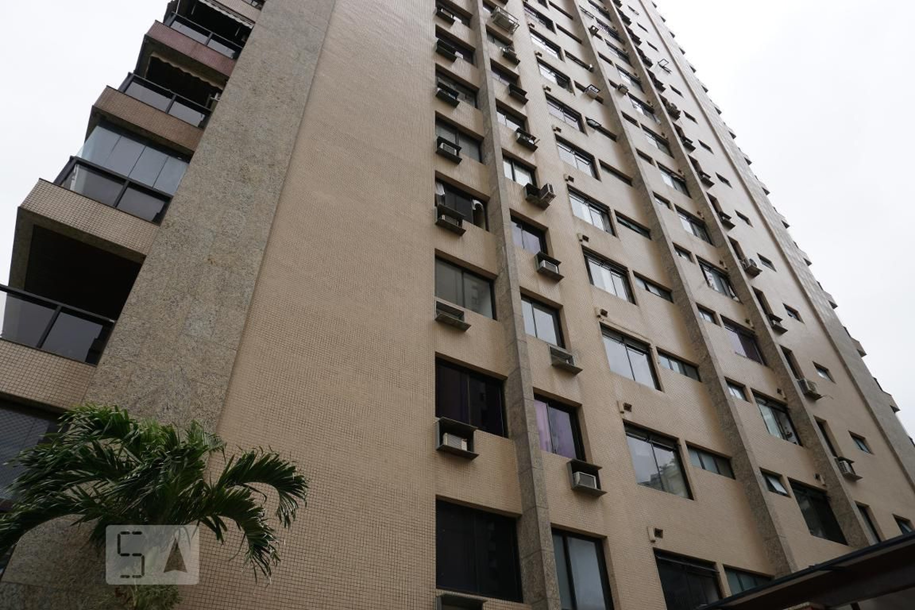 Fachada Condomínio Barra Summer Dream