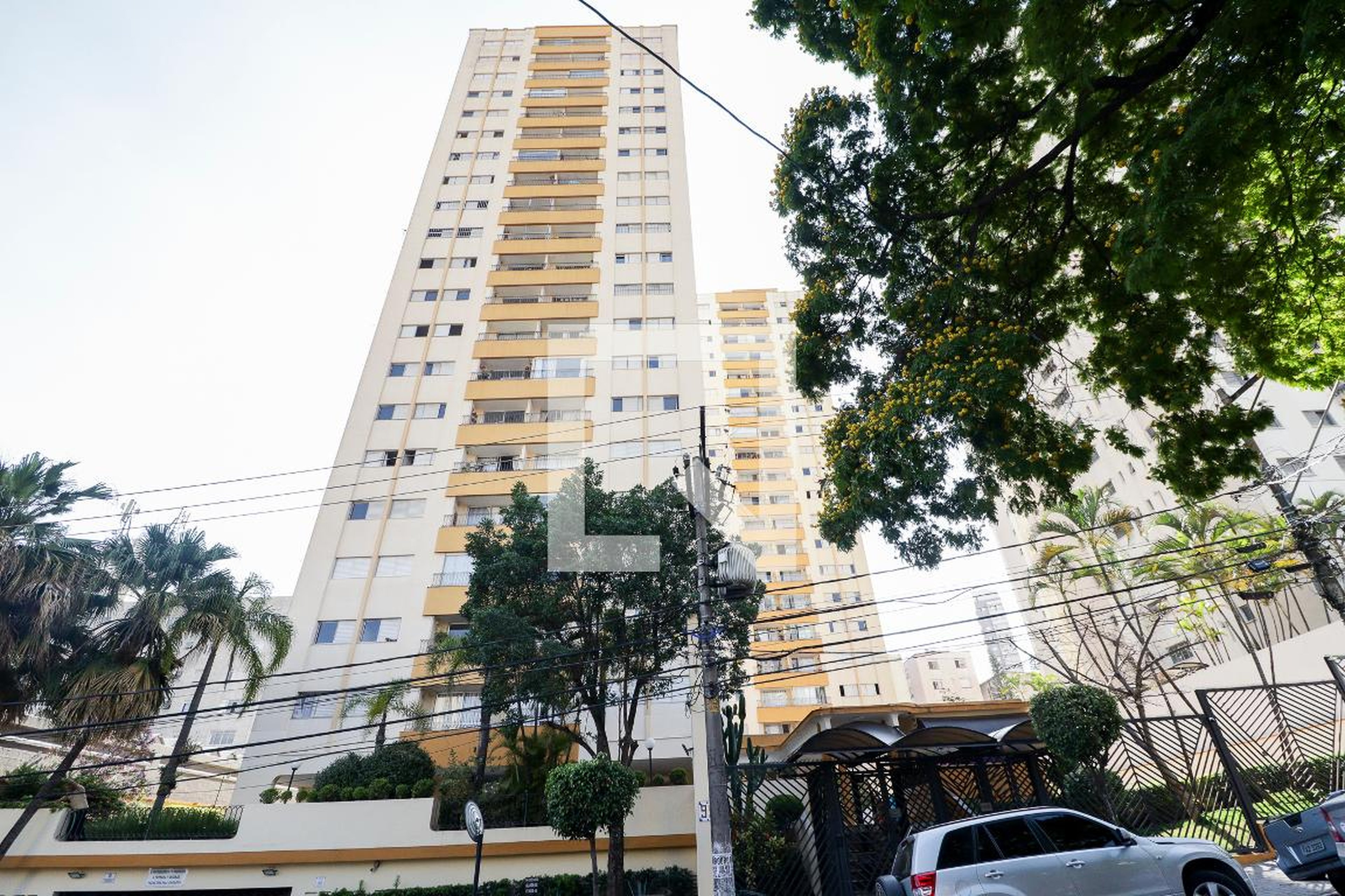 Fachada Edifício Luiz Matheus Alpiovezza