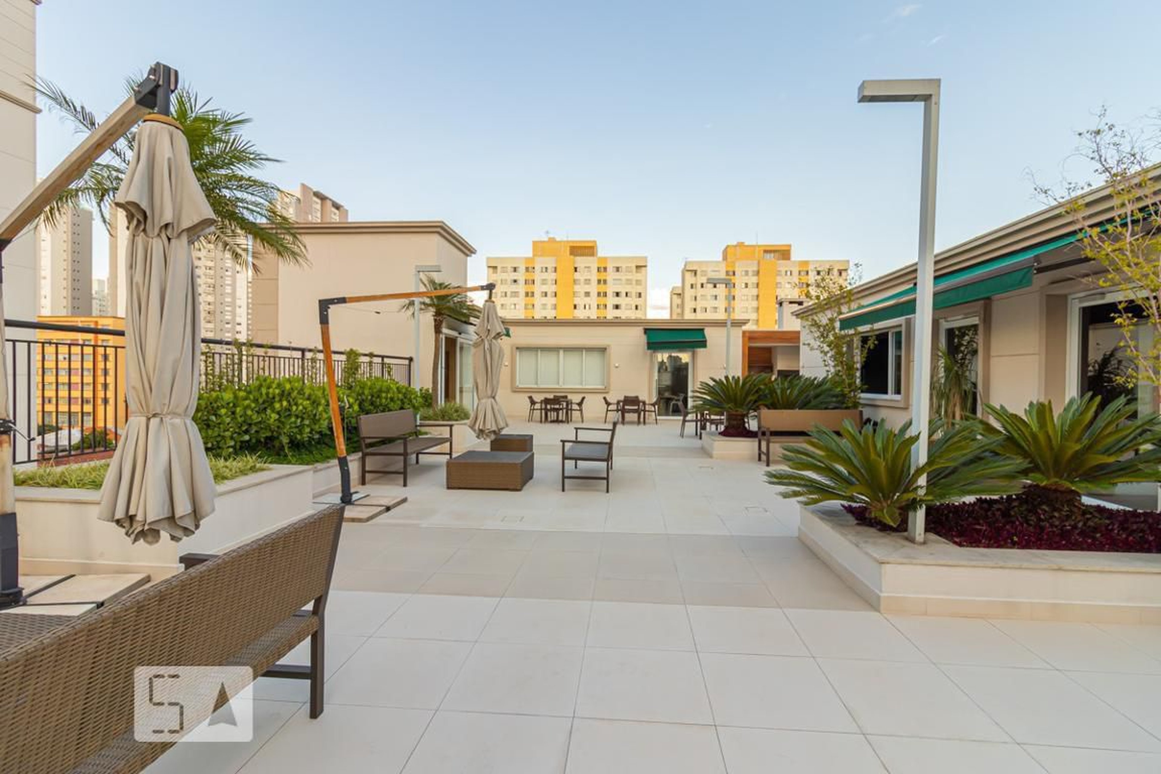 Area Comum - Cypriani 955