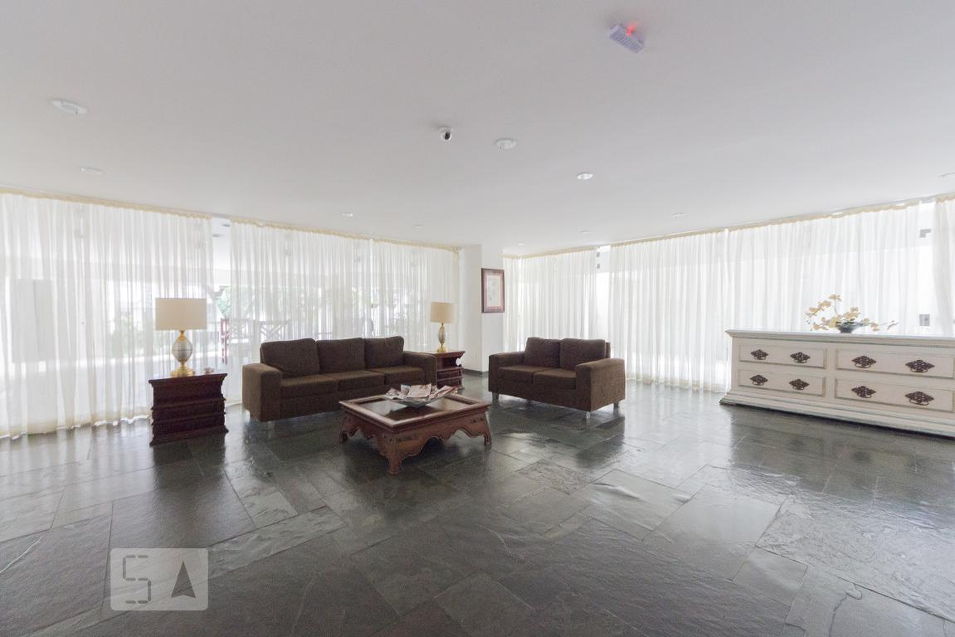 Hall social - Edifício Mansão Ravena