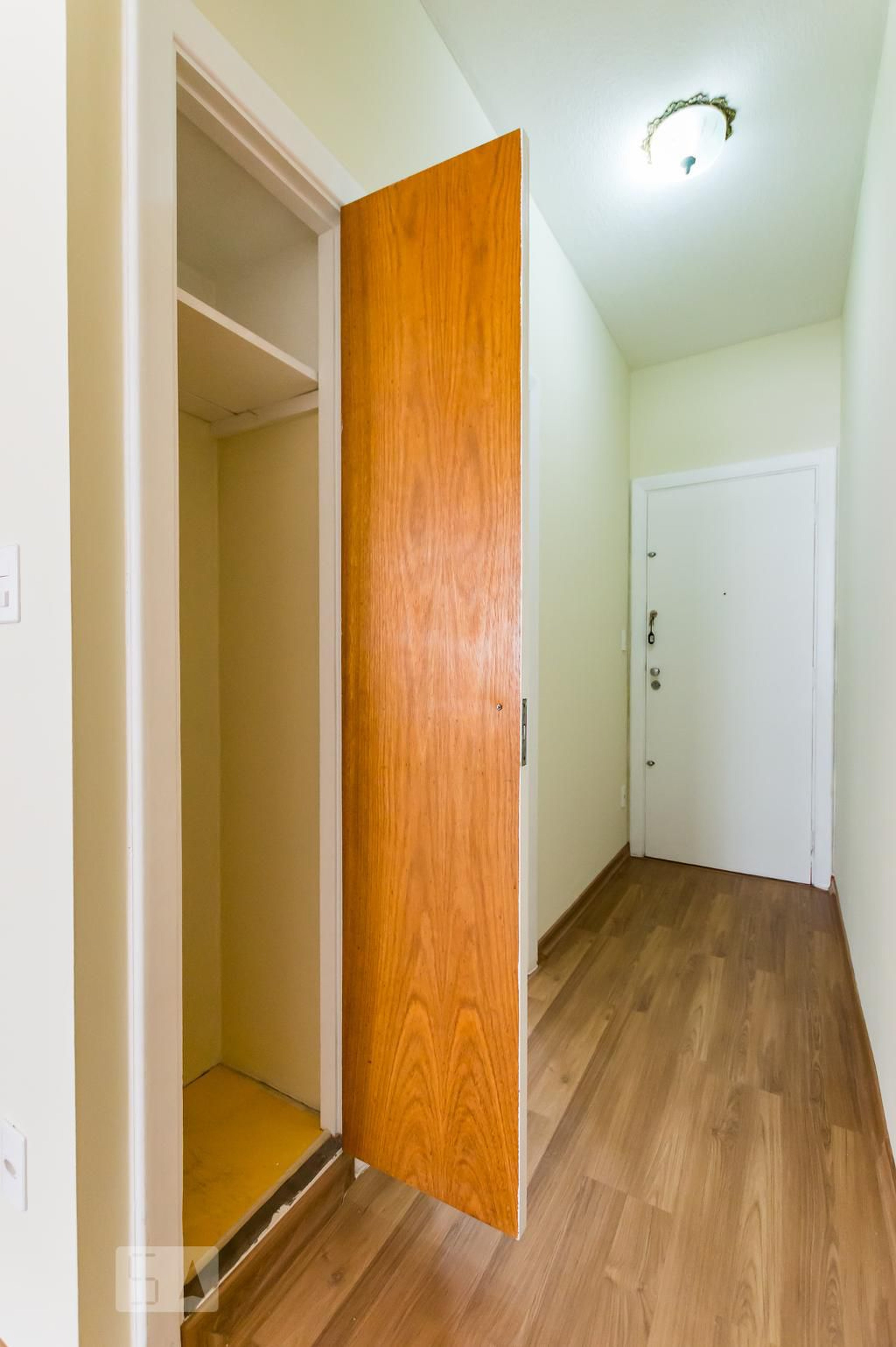 Entrada - Dona Othila