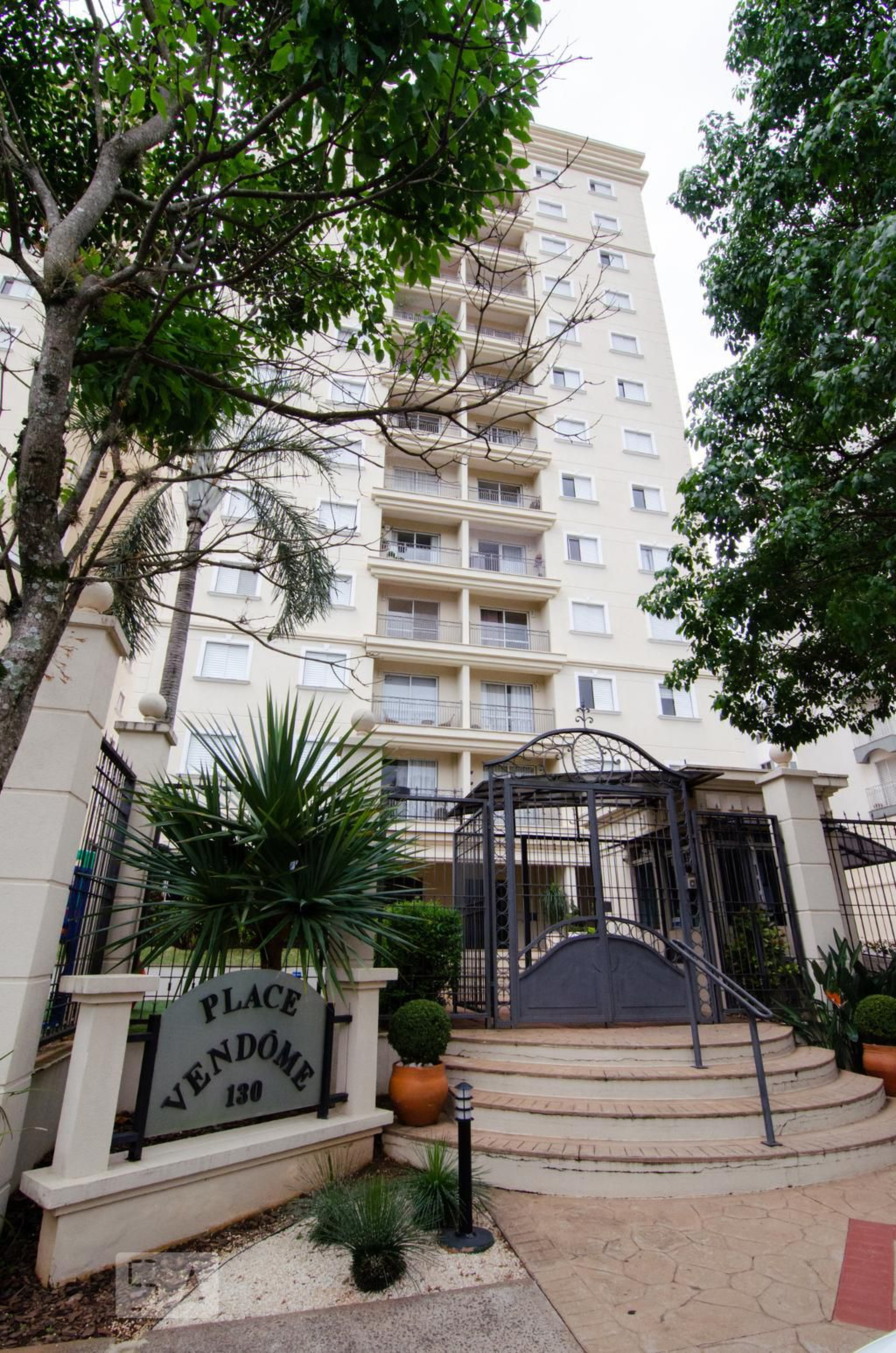 Fachada do predio Condomínio Place Vendome