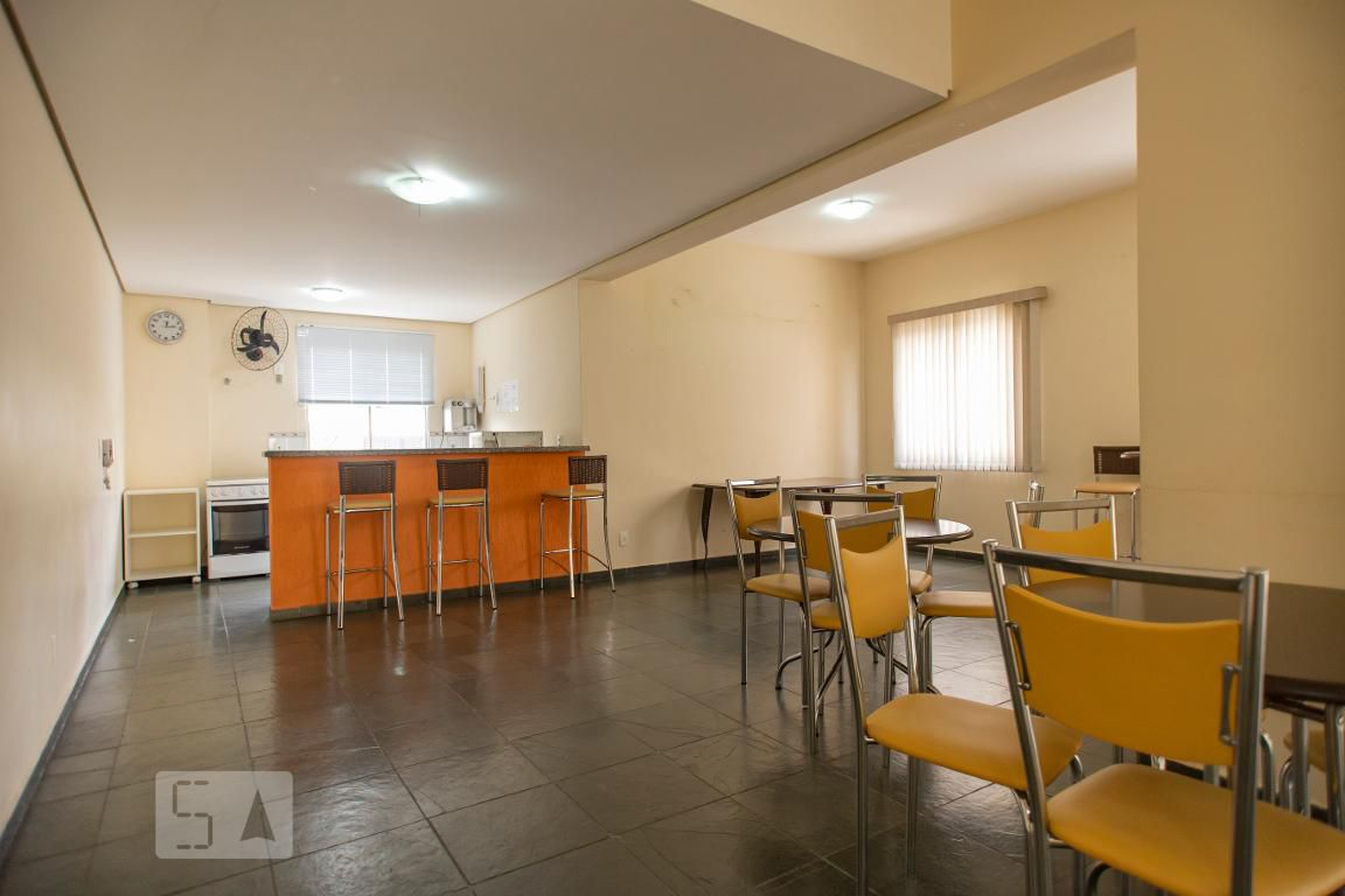 Salão de Festas Condomínio em Rua Antonio Toffoli, 270