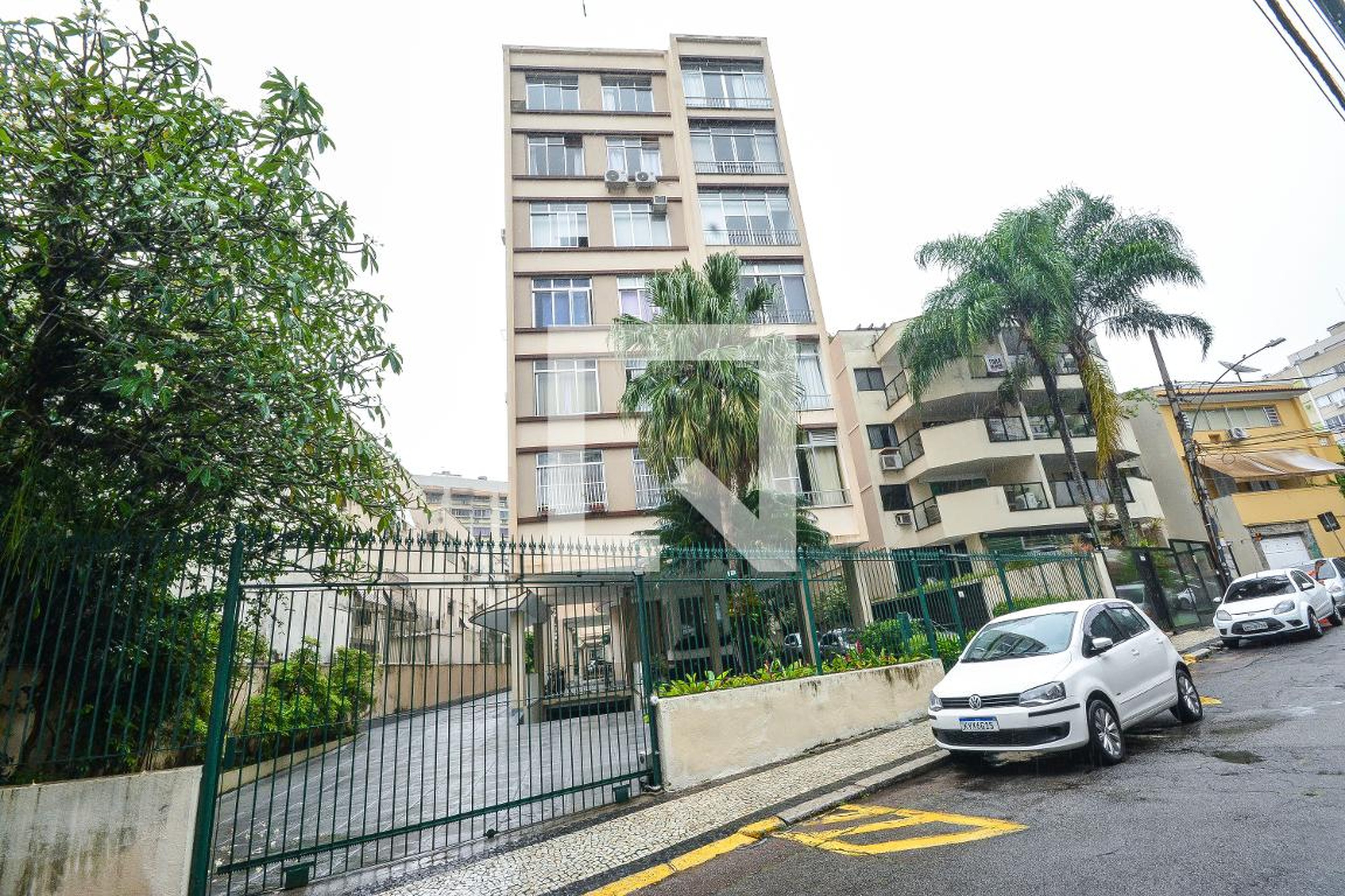 Fachada Condomínio Paulo Roberto