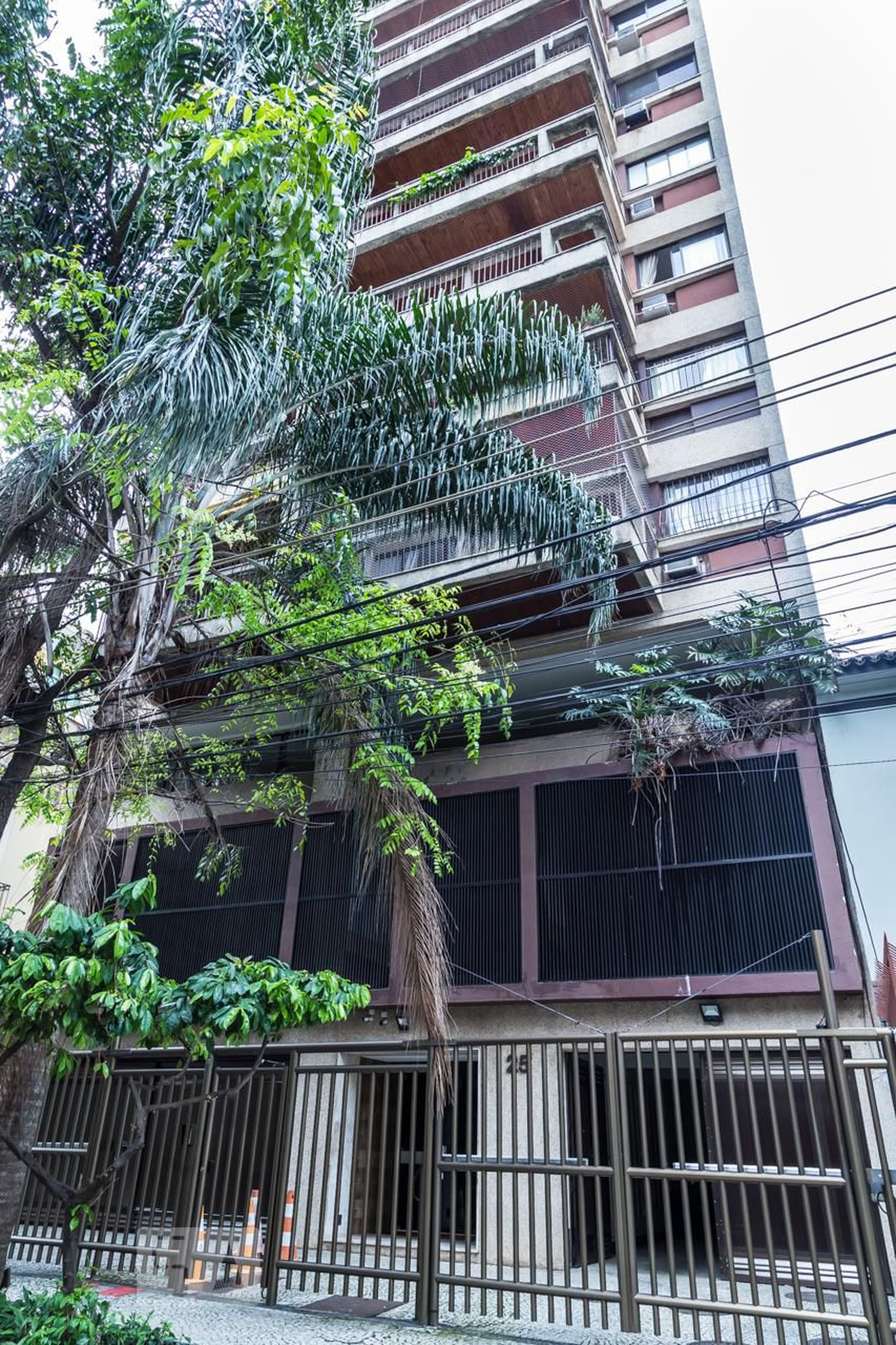 Fachada Condomínio Saint Michel