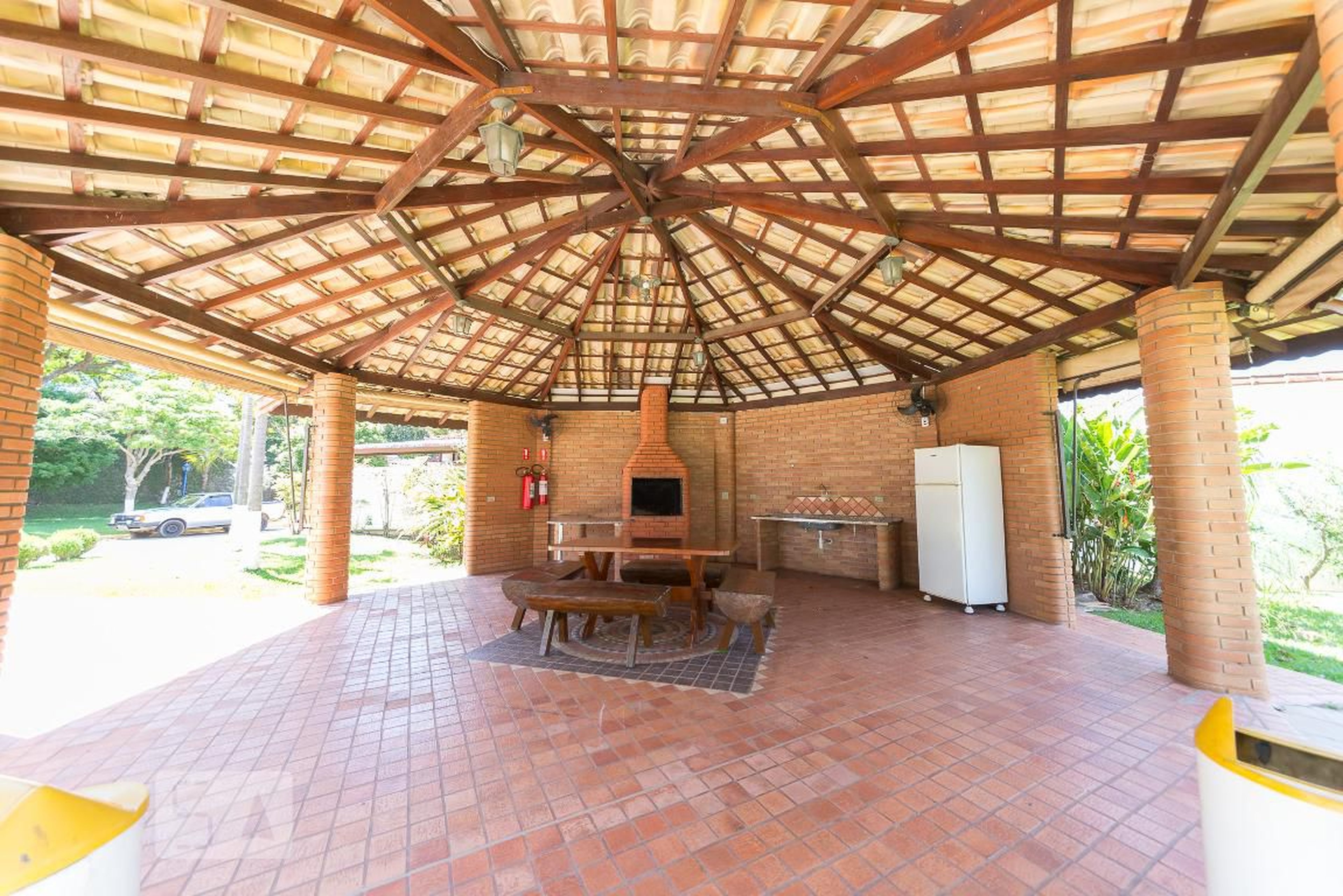 Churrasqueira - Residencial Parque dos Ipes