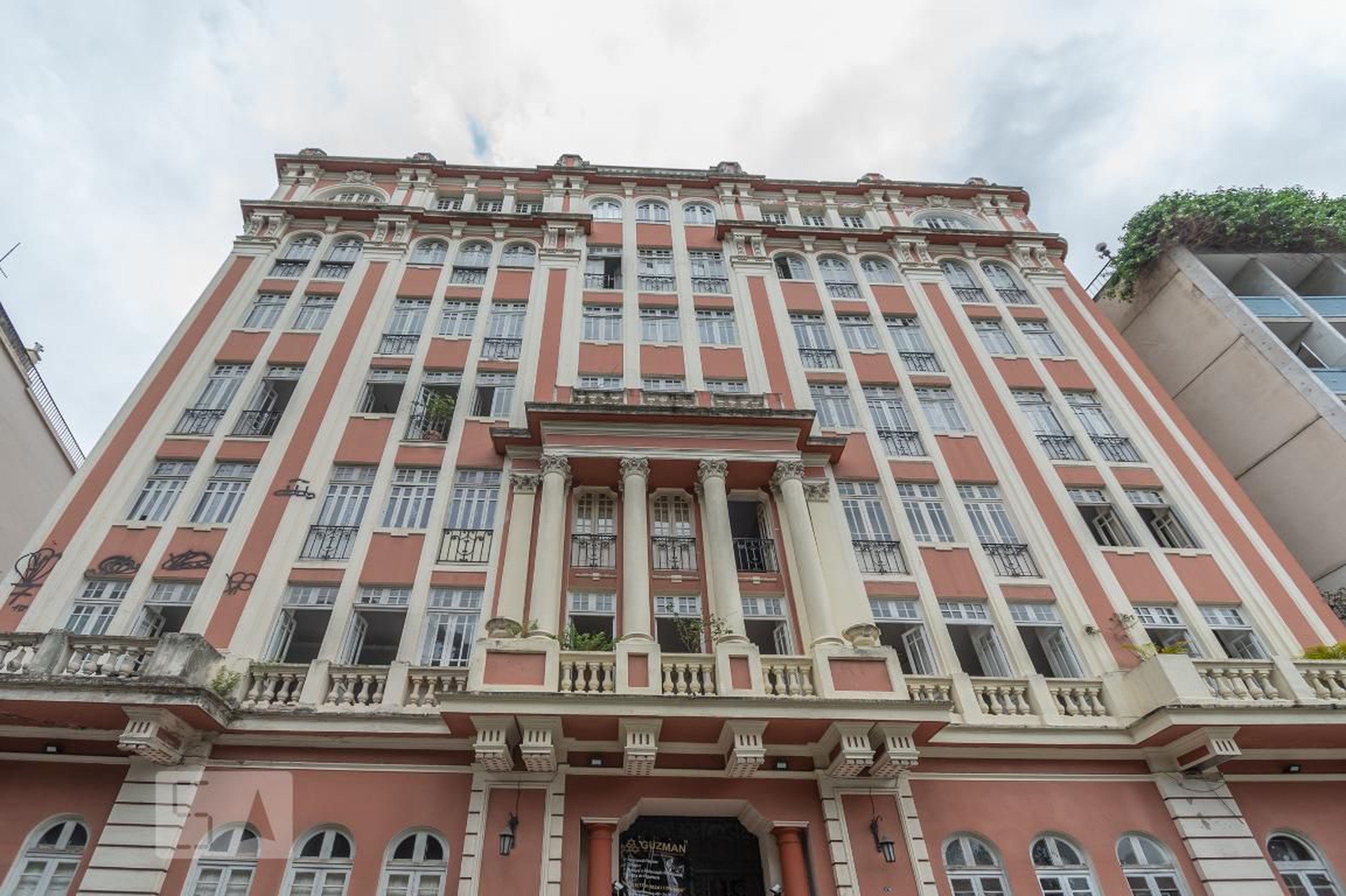 Fachada do prédio Edifício Lage