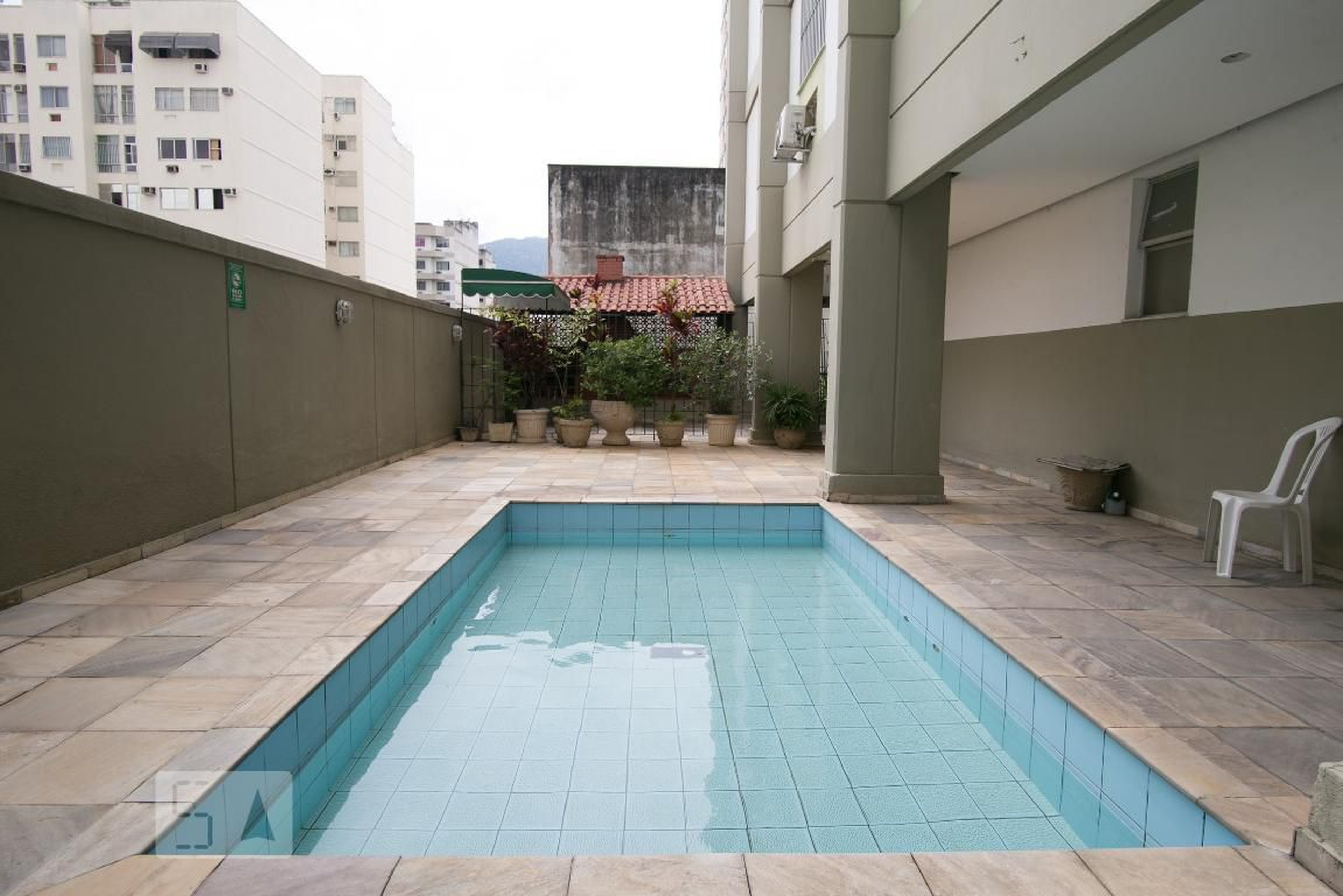 Piscina infantil - Salathiel S. Filho