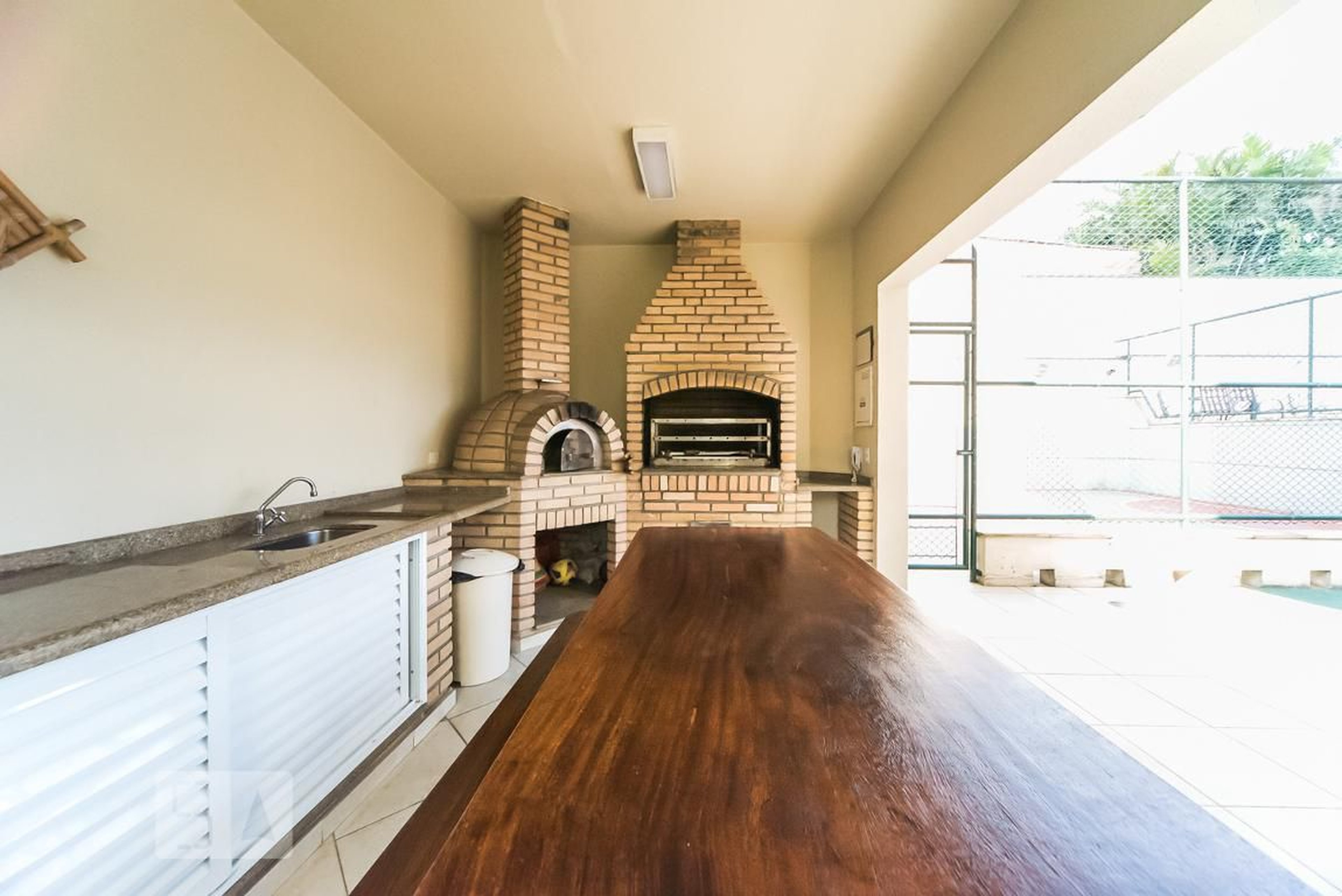 Churrasqueira - Edifício Patris Residencial