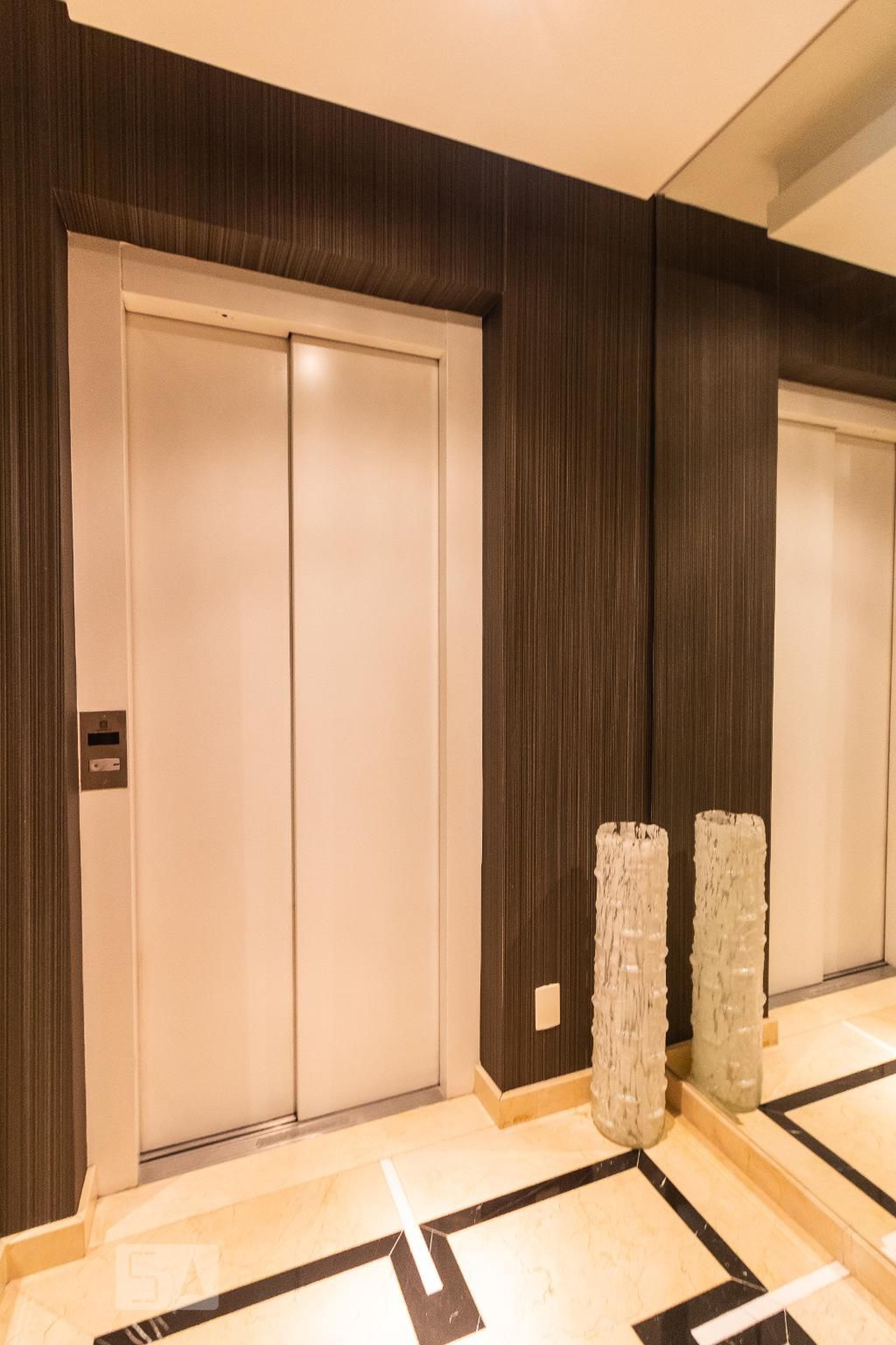 Hall de Entrada - Grand Palais