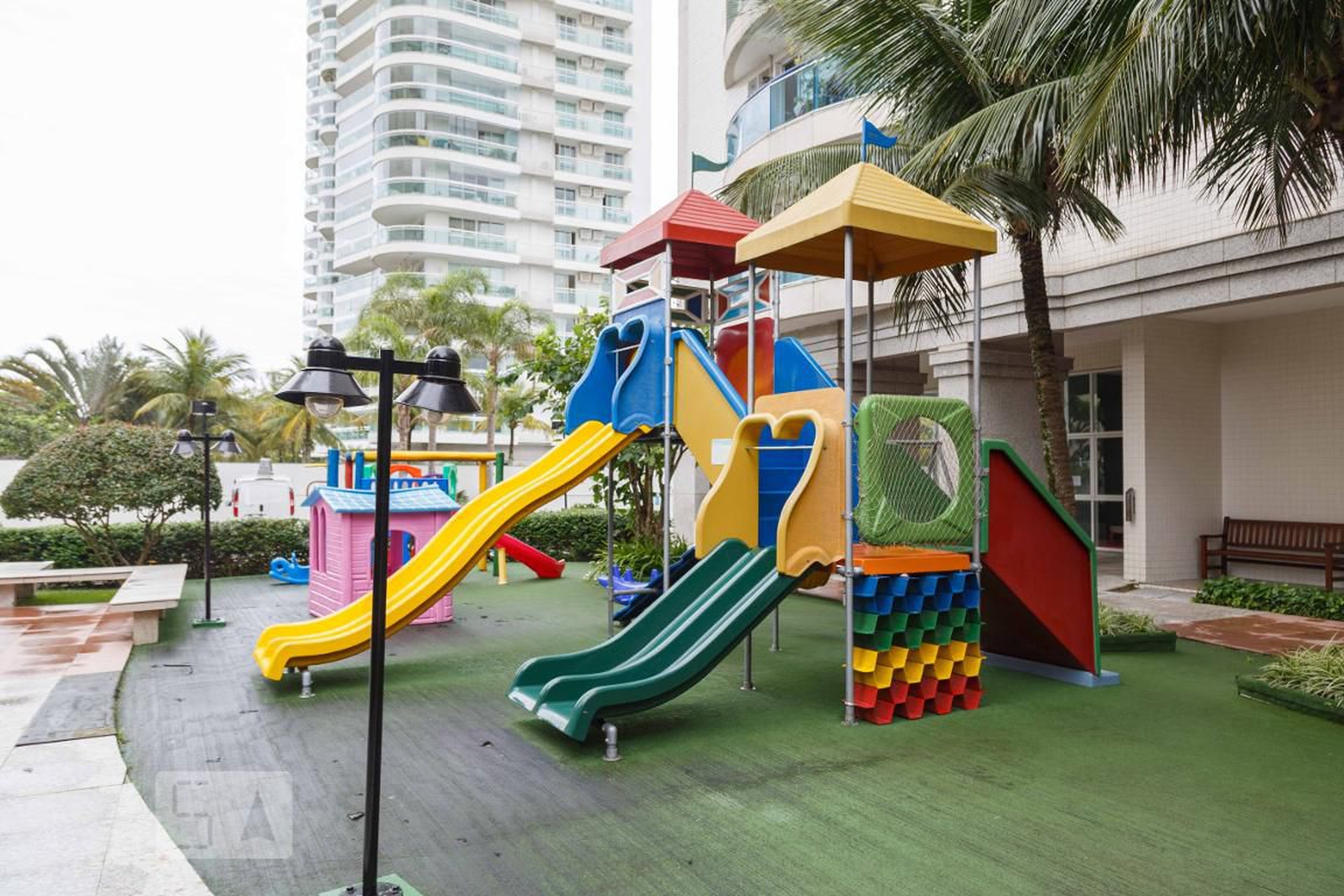 Parquinho - Pedra de Itaúna