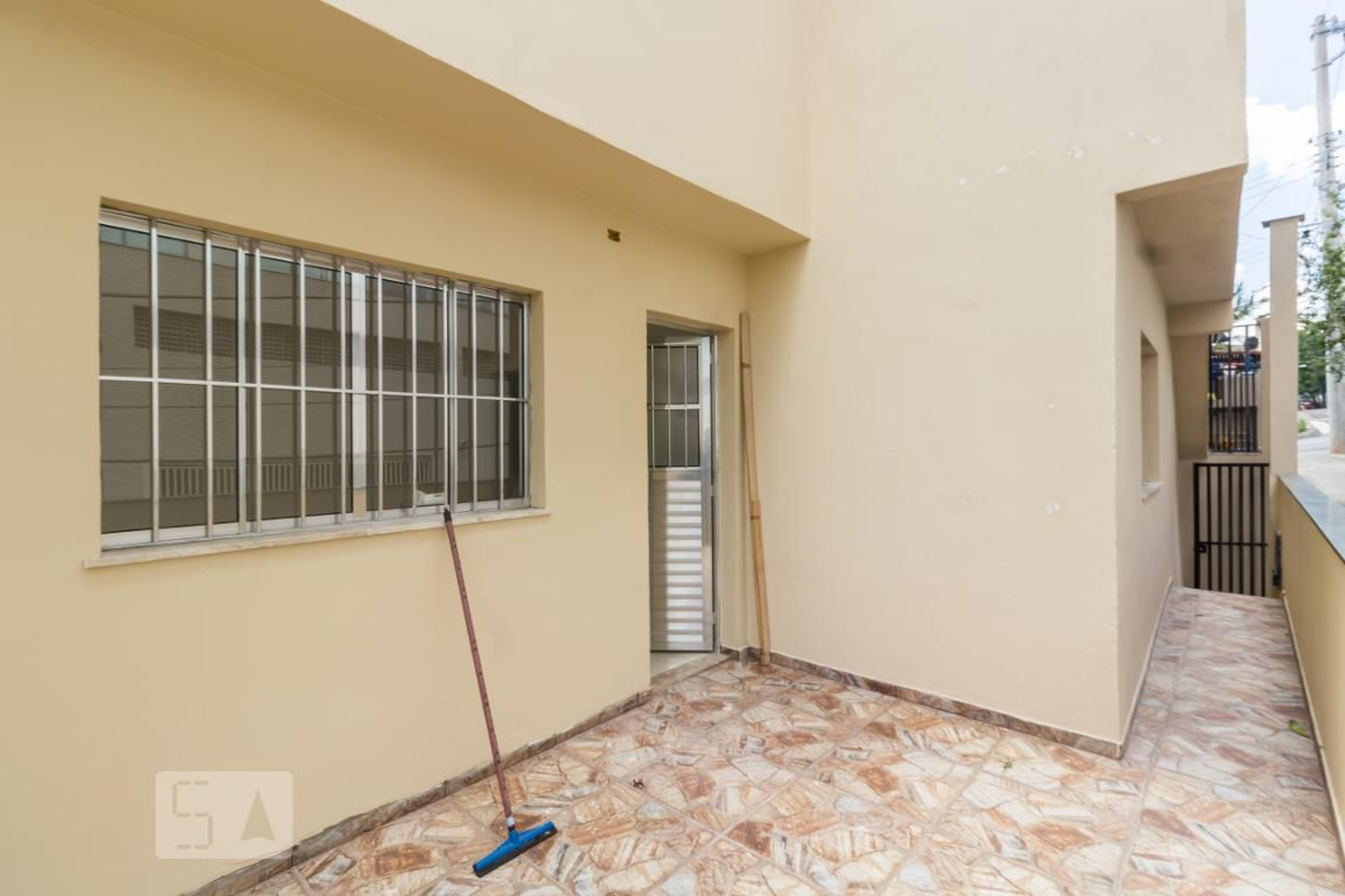 Entrada Condomínio Rua do Saboó 292